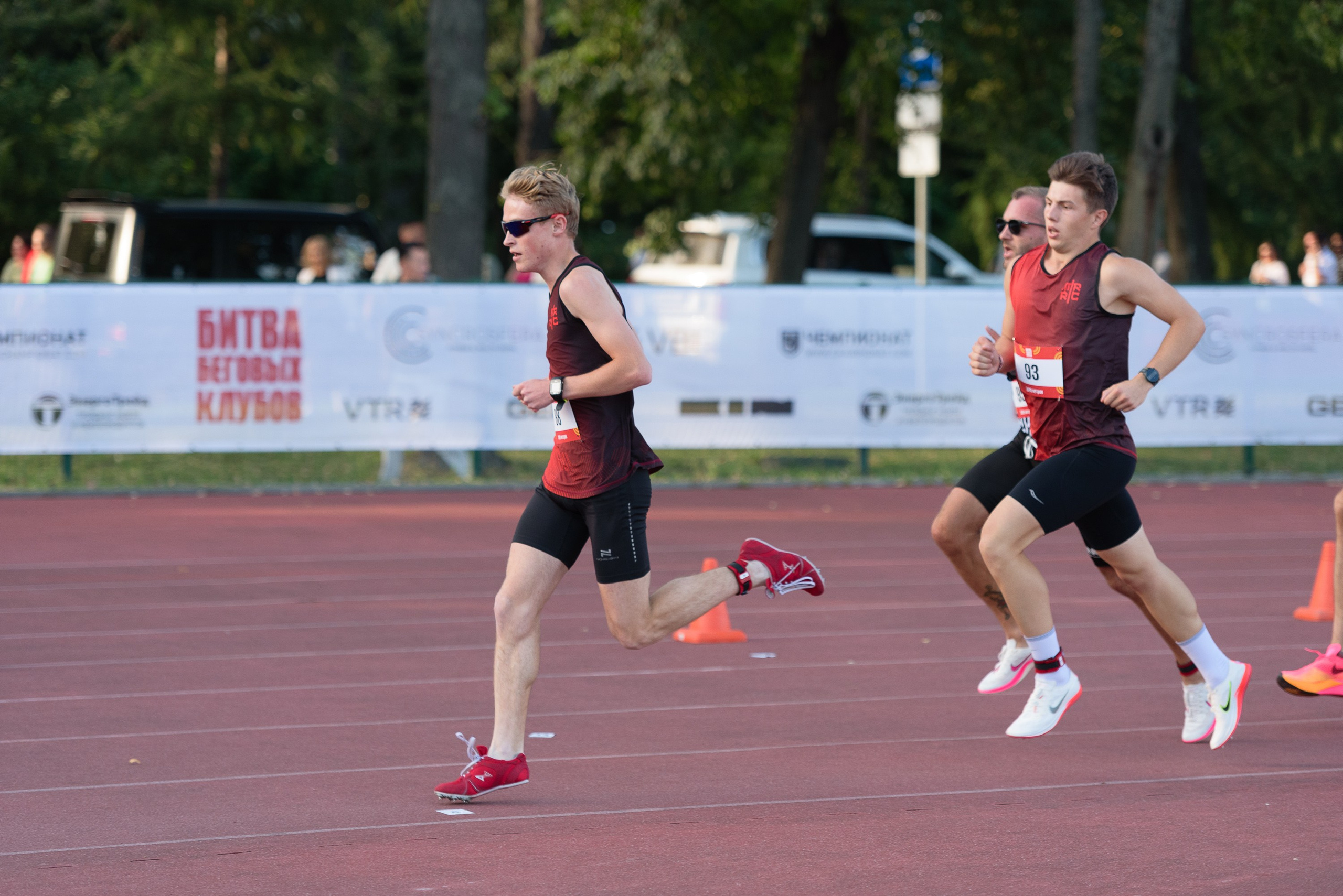 Битва беговых клубов. Репортажный фотограф Сергей Квартальнов