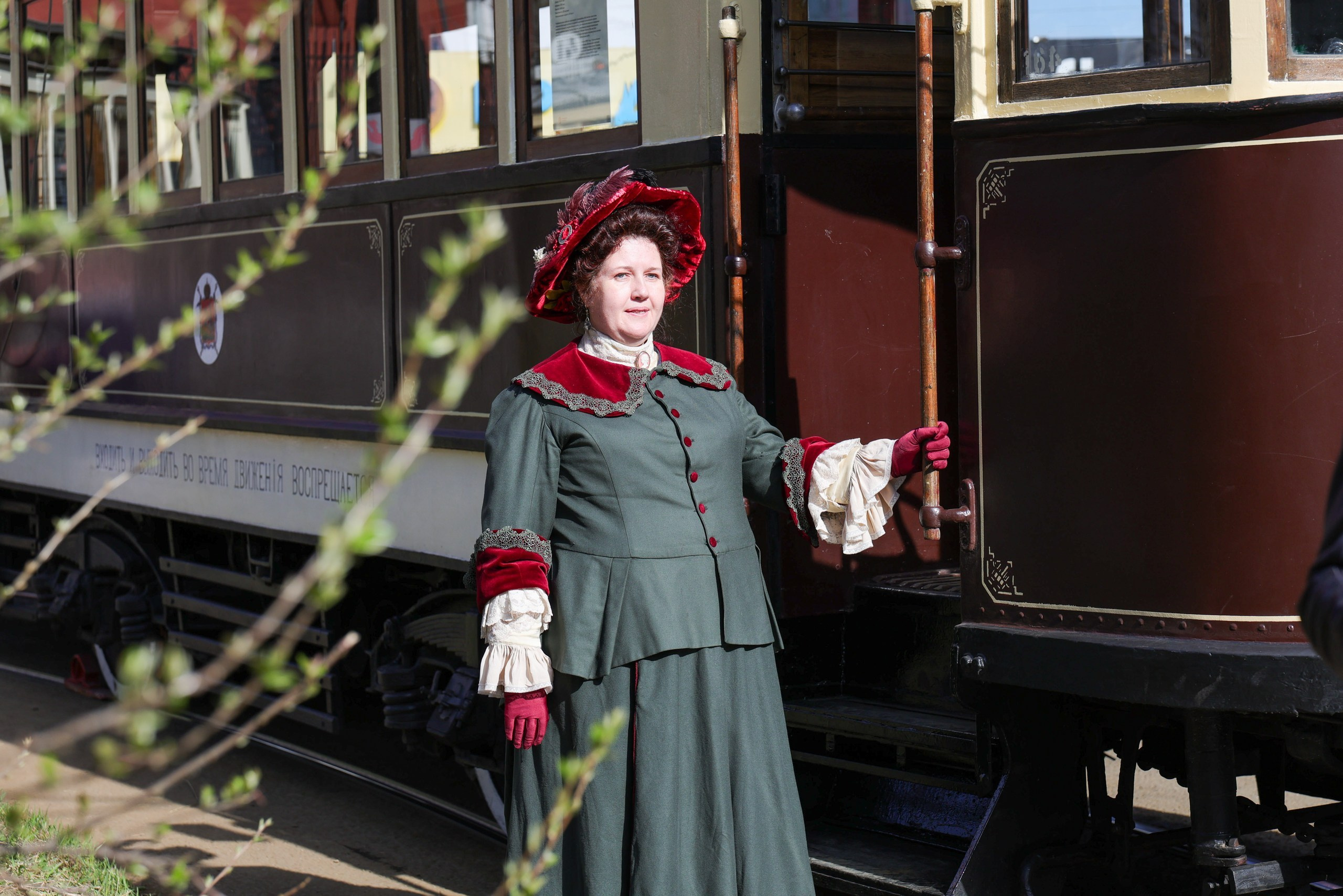 Парад трамваев. Репортажный, архитектурный, театральный и файн-арт фотограф Лена Мельникова в Москве