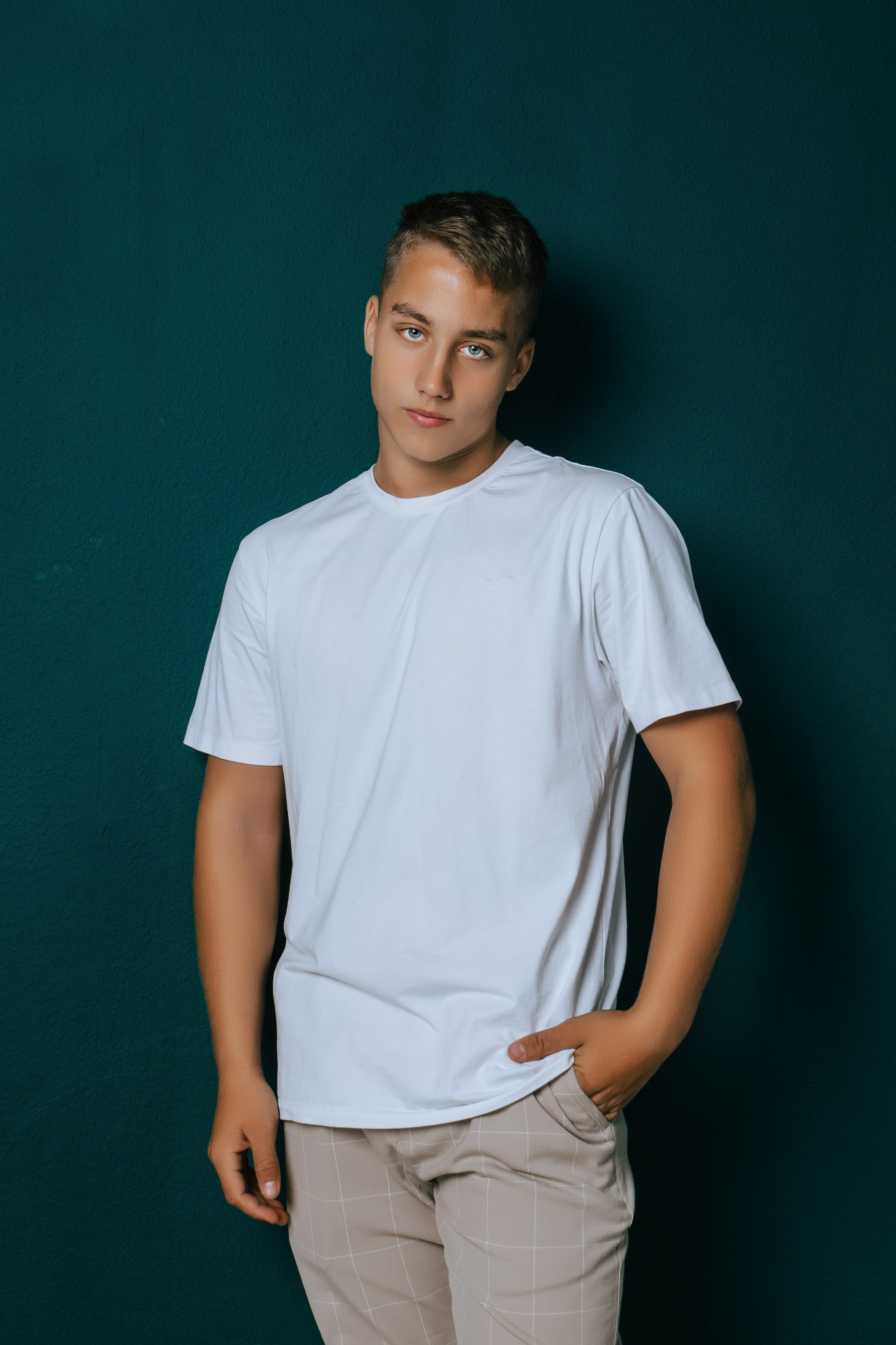 4 Школа — Заводской. Фотограф Ярмишко Дарья. Выпускные фотокниги