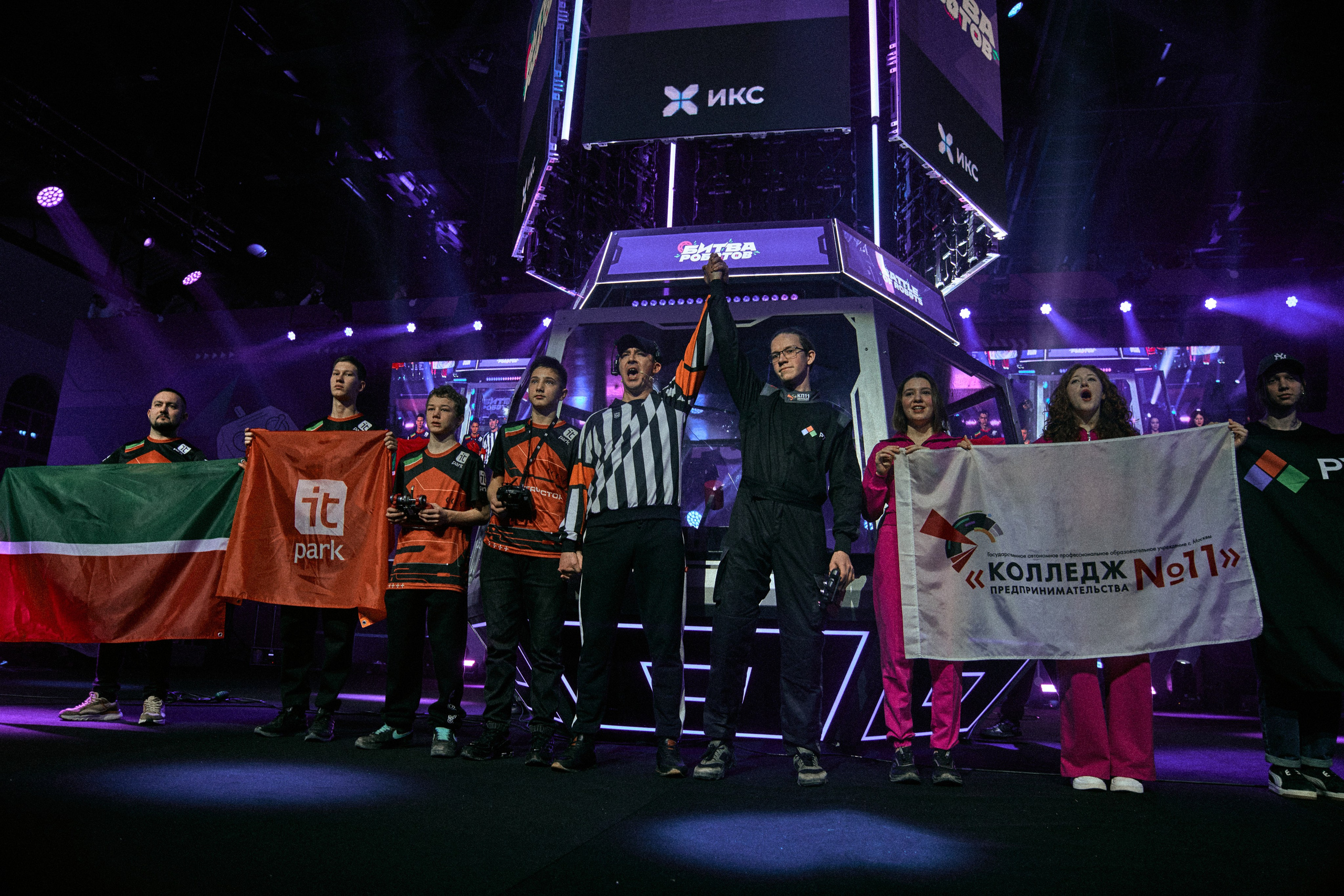 БИТВА РОБОТОВ / ФИНАЛ 2025. Фотограф мероприятий / Ваши воспоминания — Моя забота