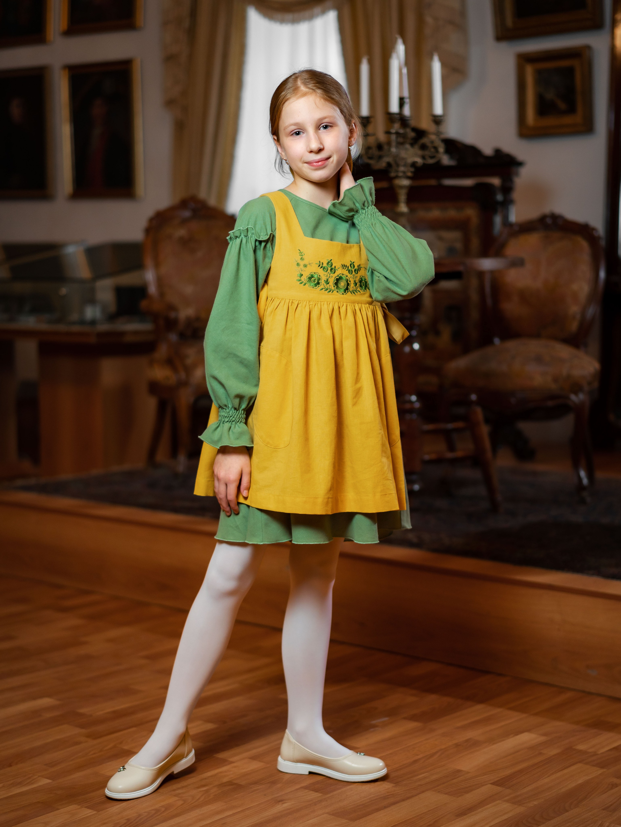 Показ одежды в рамках выставки «105. Лучшее». Фотограф Москва