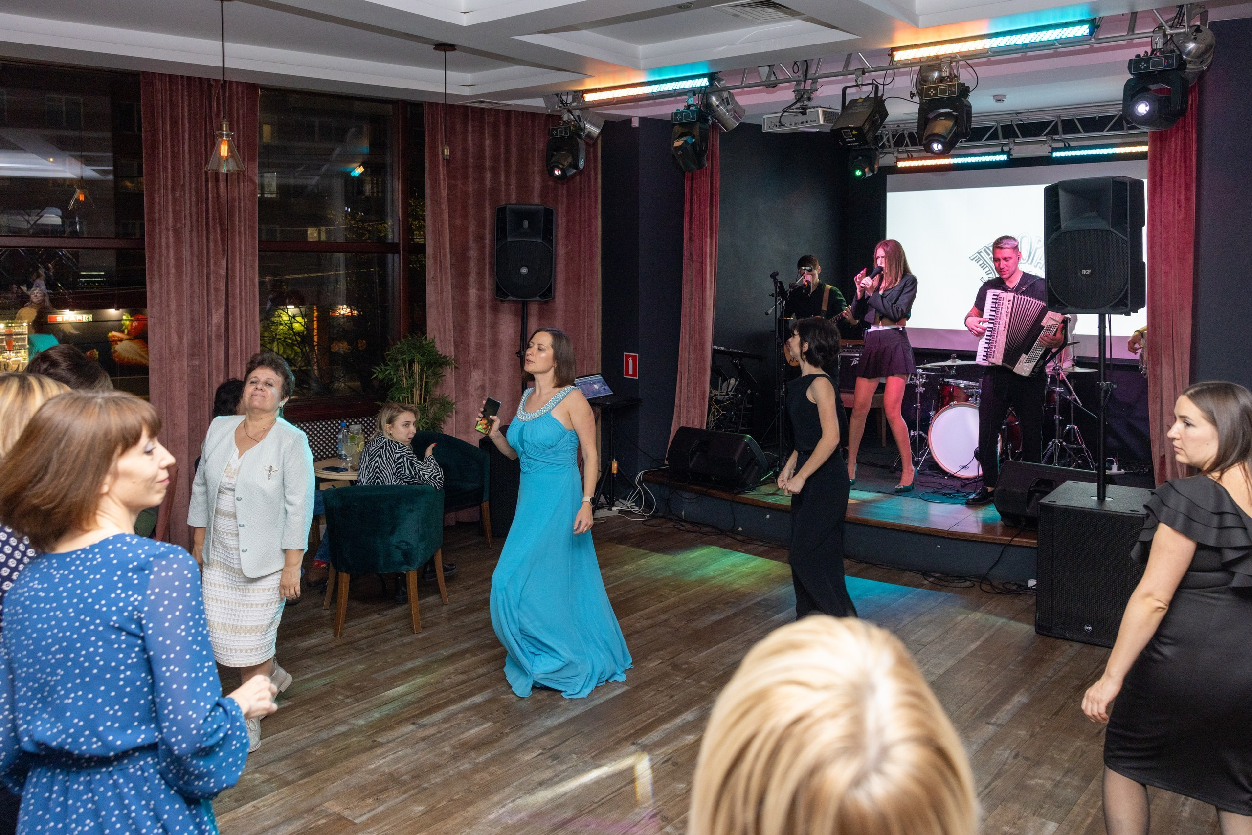 Юбилей в ресторане Тбилиси. Фотограф в Туле Крупский АнДРей. Фотостудия «КАДР71» в Туле