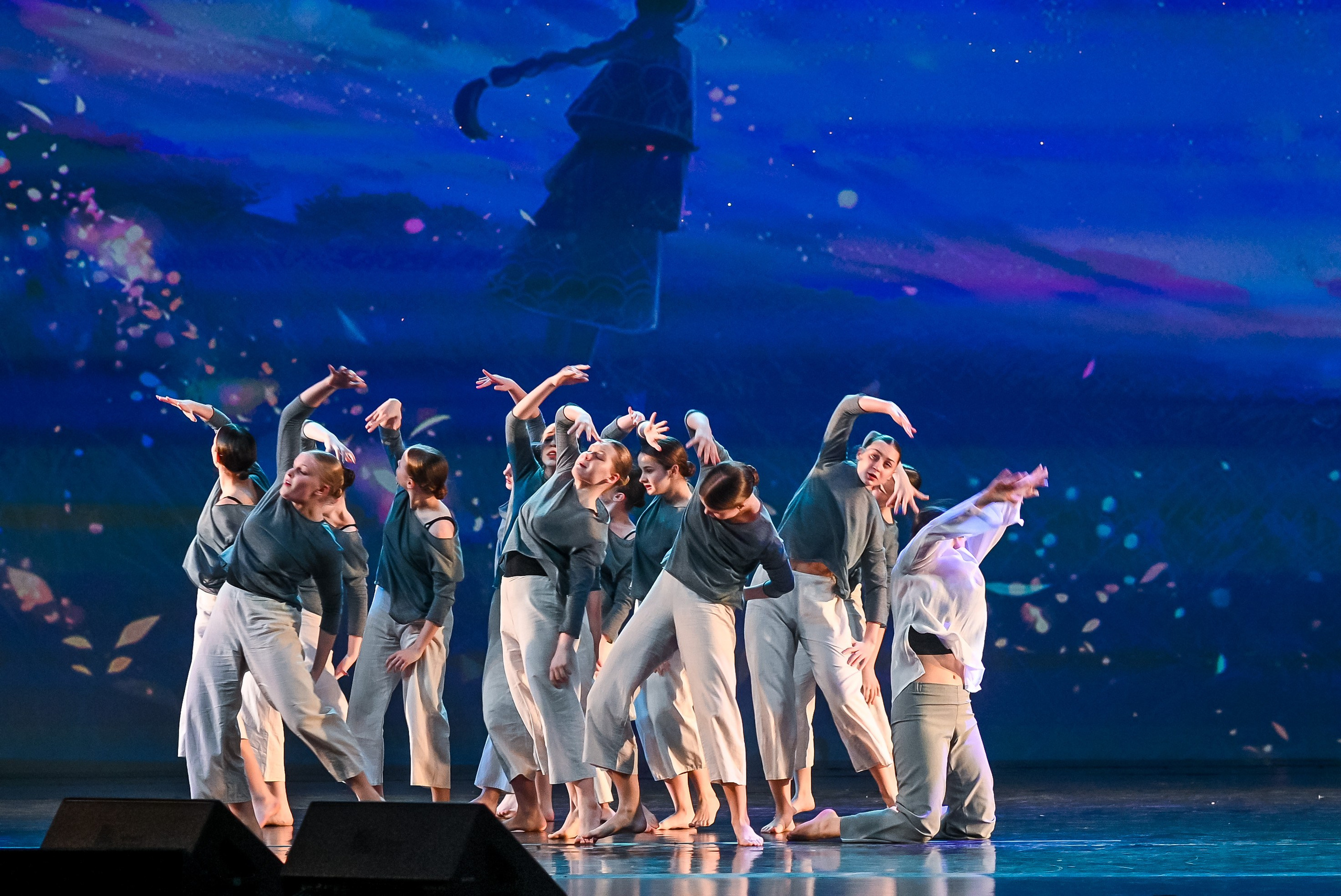 23 апреля, часть 3, БКЗ Октябрьский, г. Санкт-Петербург. Золотое яблочко