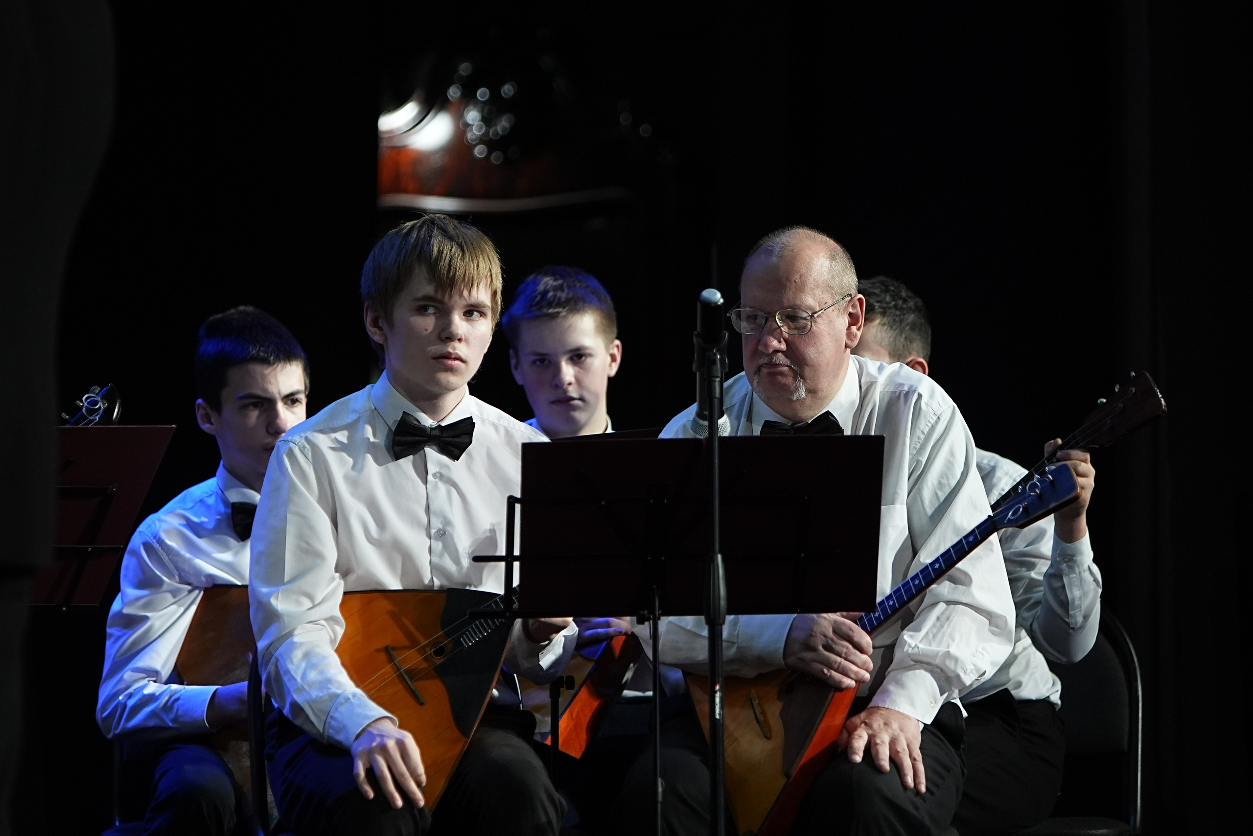 16 марта, г. Кострома. Золотое яблочко