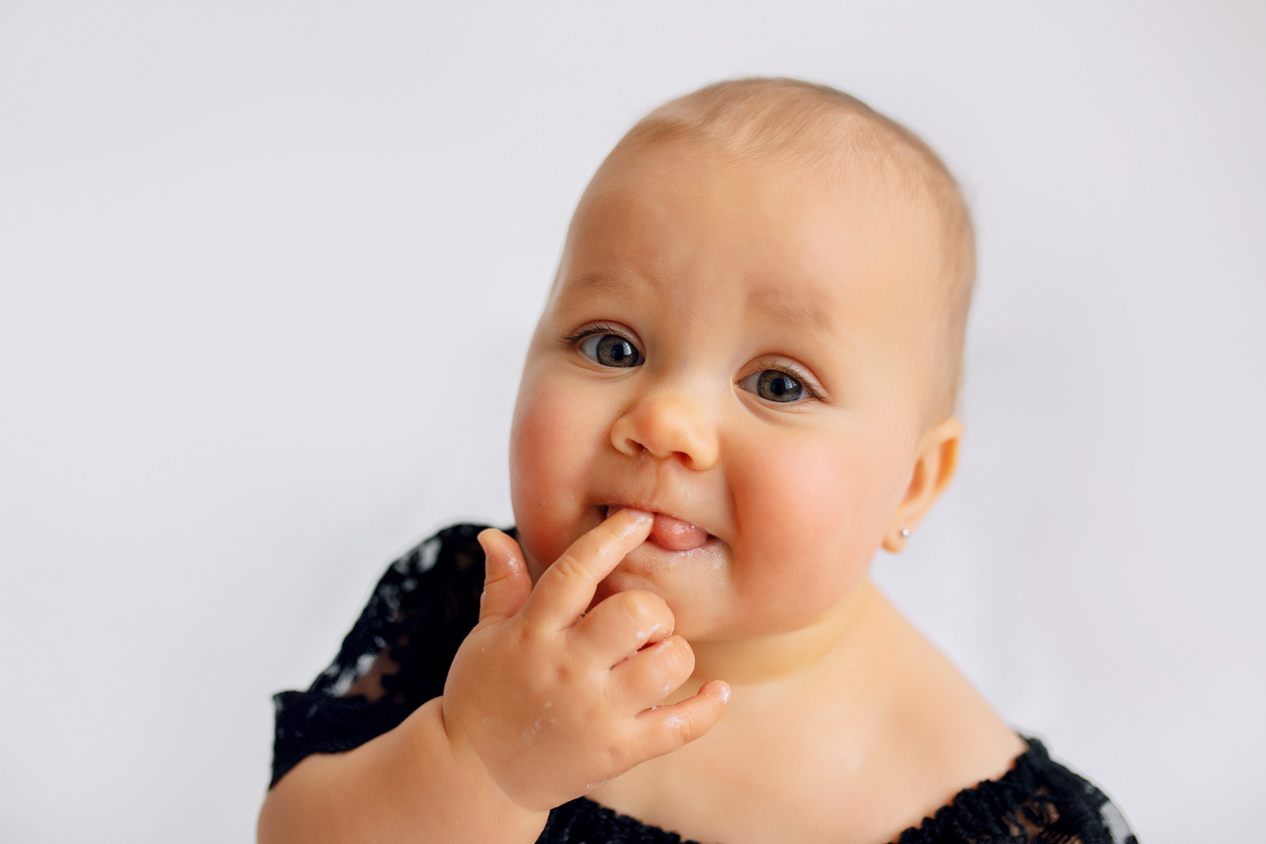 СОФА 1 год. Фотограф новорожденных Оксана Полевская