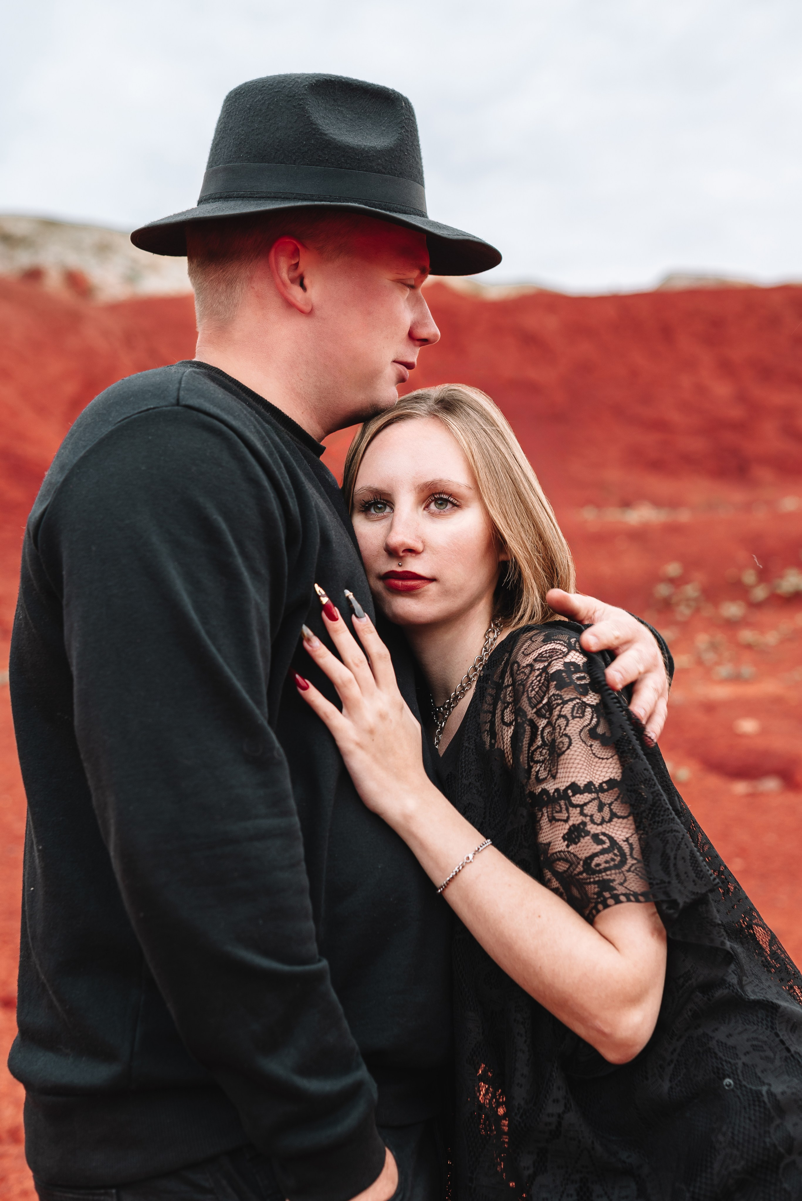 Love Story Фотосессия на Гурьевском карьере (Марс)