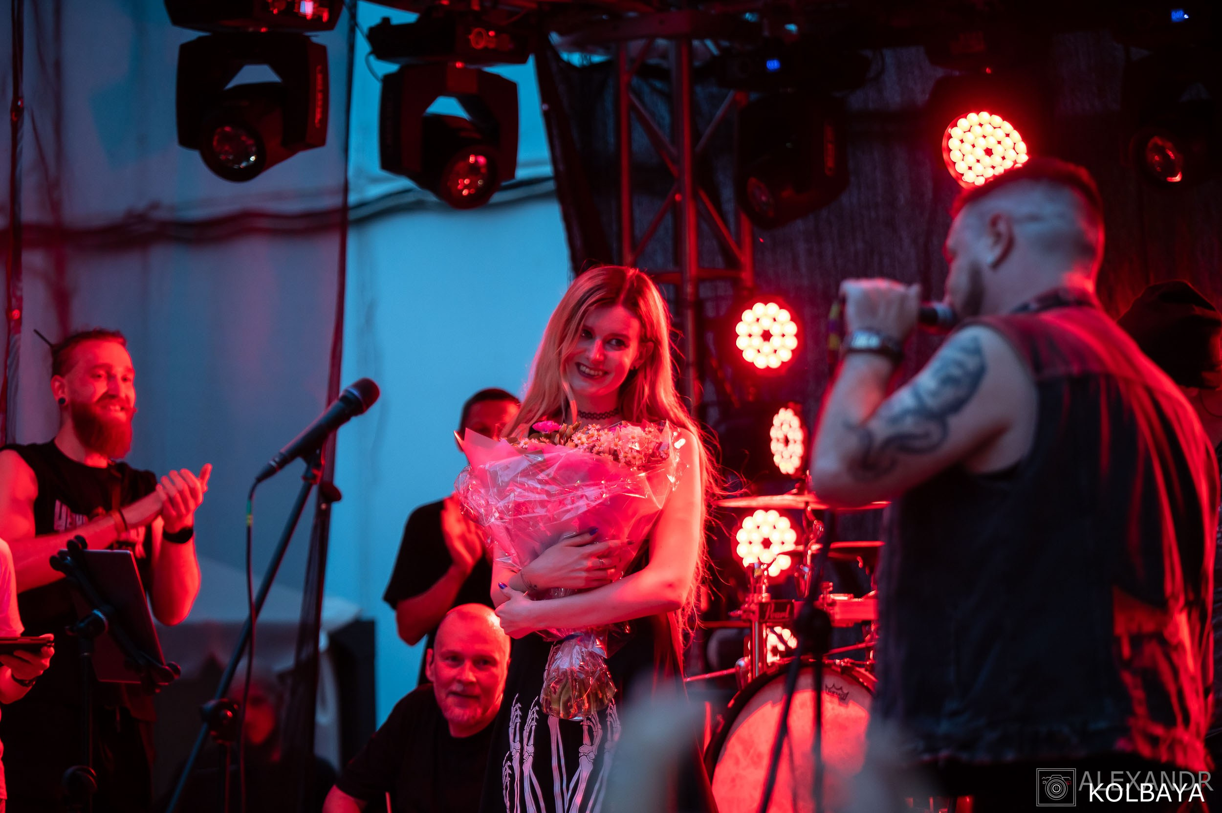 Фоторепортаж с мэшап концерта группы Черный Обелиск 4 июля 2024 года. Концертный и театральный репортажный фотограф в Москве Александр Колбая