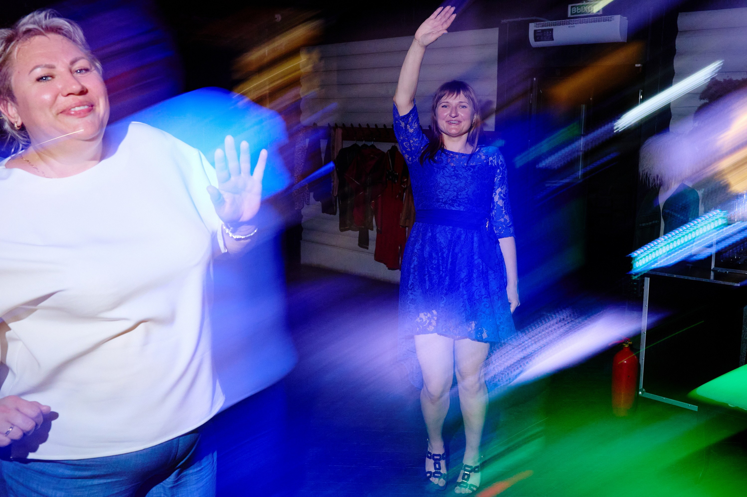 Выпускной 35 Сош. Фотограф Выпускные альбомы Таганрог Сергей Коробченко