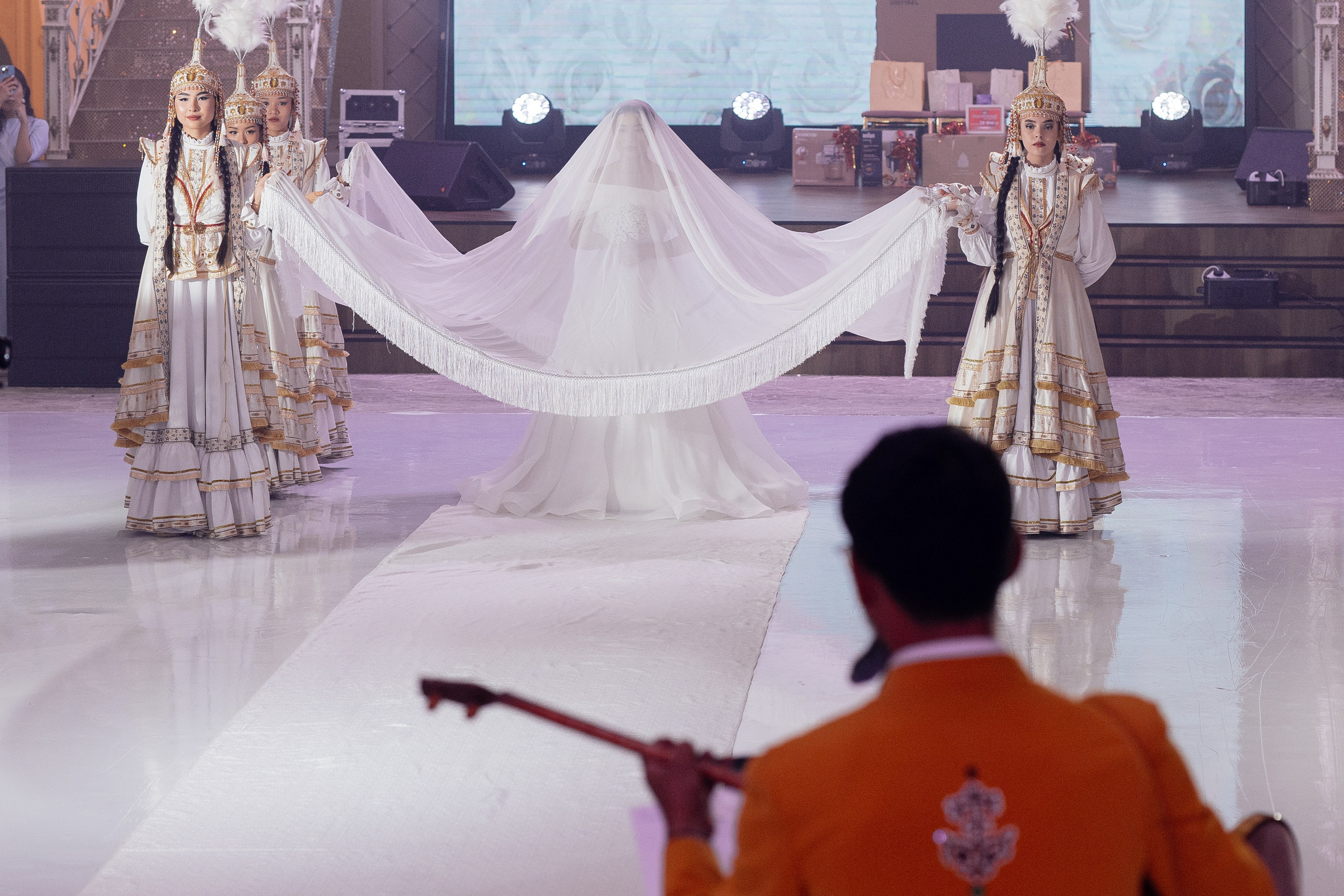 Wedding day. Свадебный и семейный фотограф в Нур-султан Мухтар Шахмет