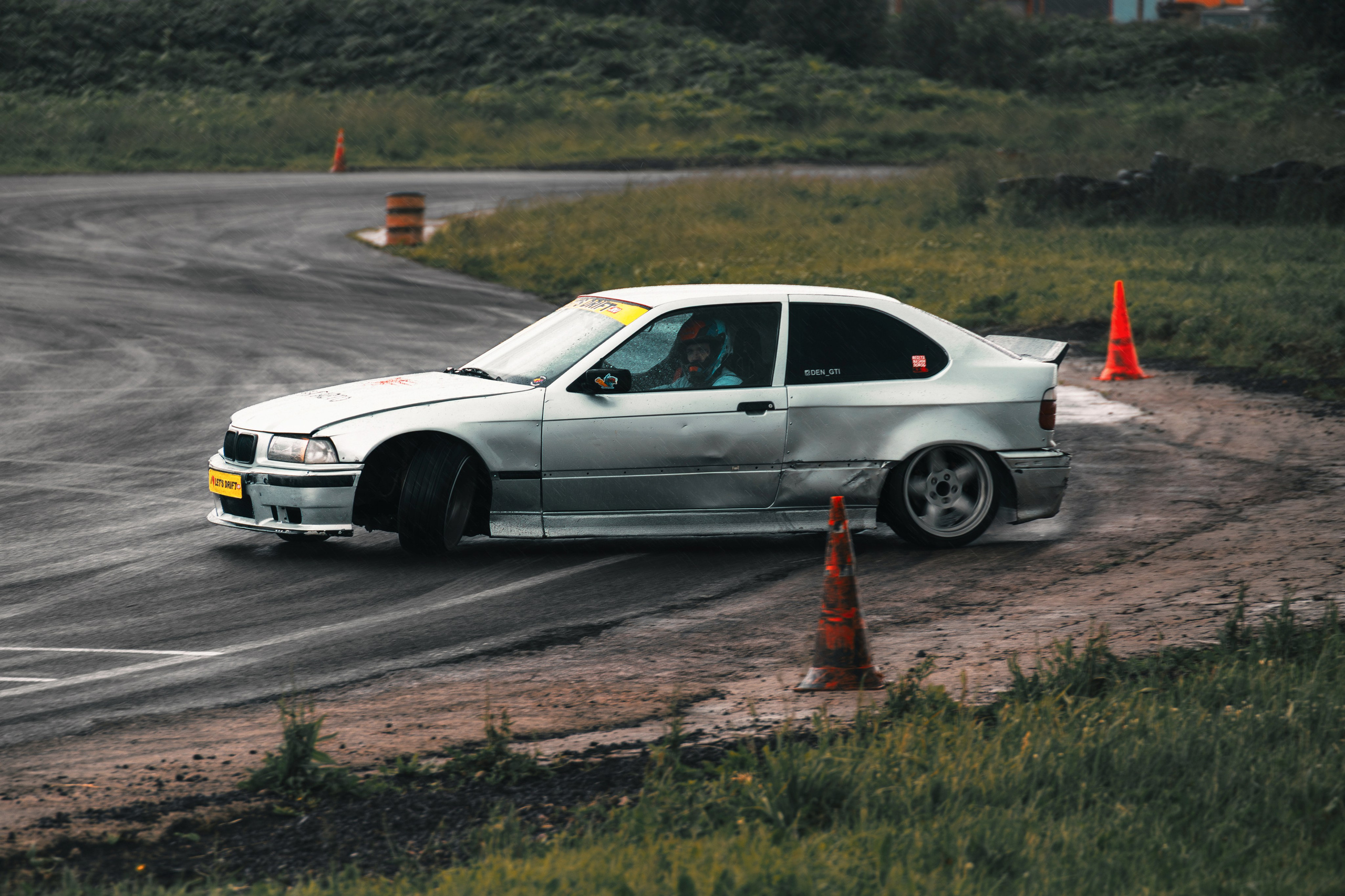 Фоторепортаж с «Больших Гонок» — дрифт, драг, звук