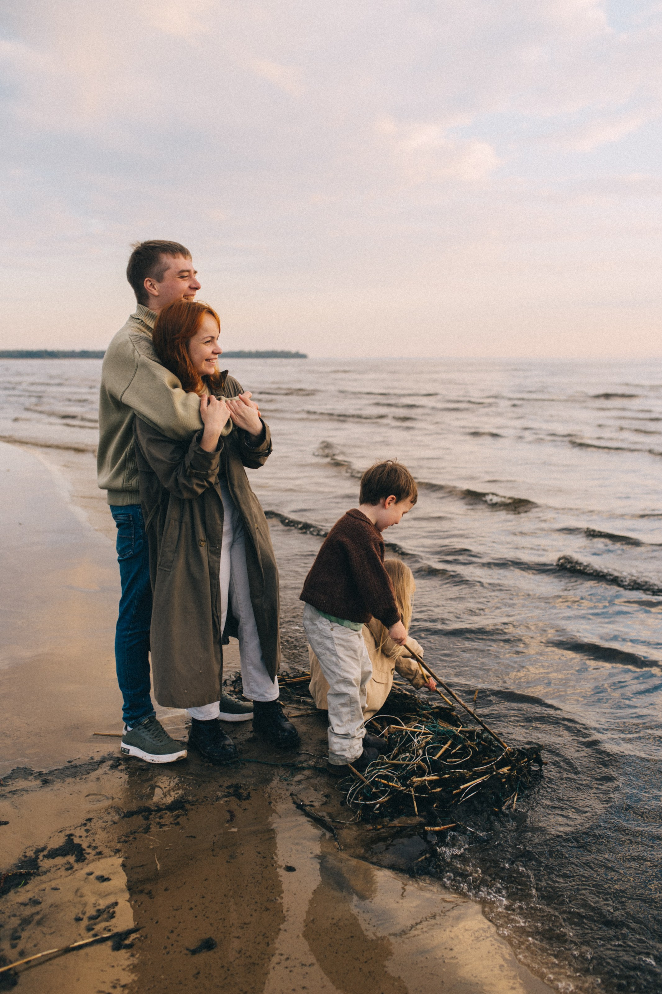 Фотосессия на заливе. Семейный и детский фотограф и видеограф в Санкт-Петербурге Веденина Юл