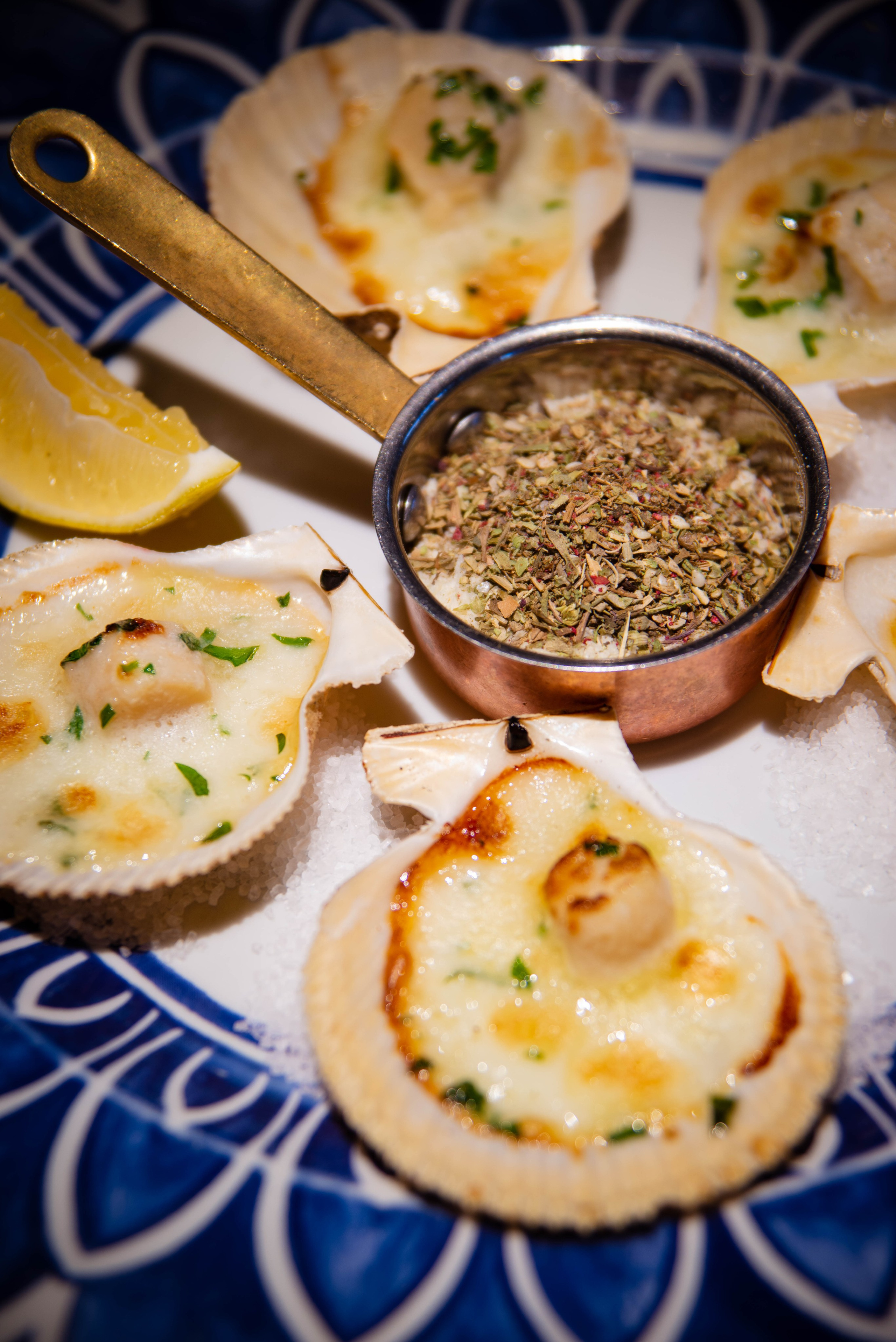 Контент и визуал для ресторана Ливингстон. Ксения Glossa. Портретный и репортажный фотограф в Самаре