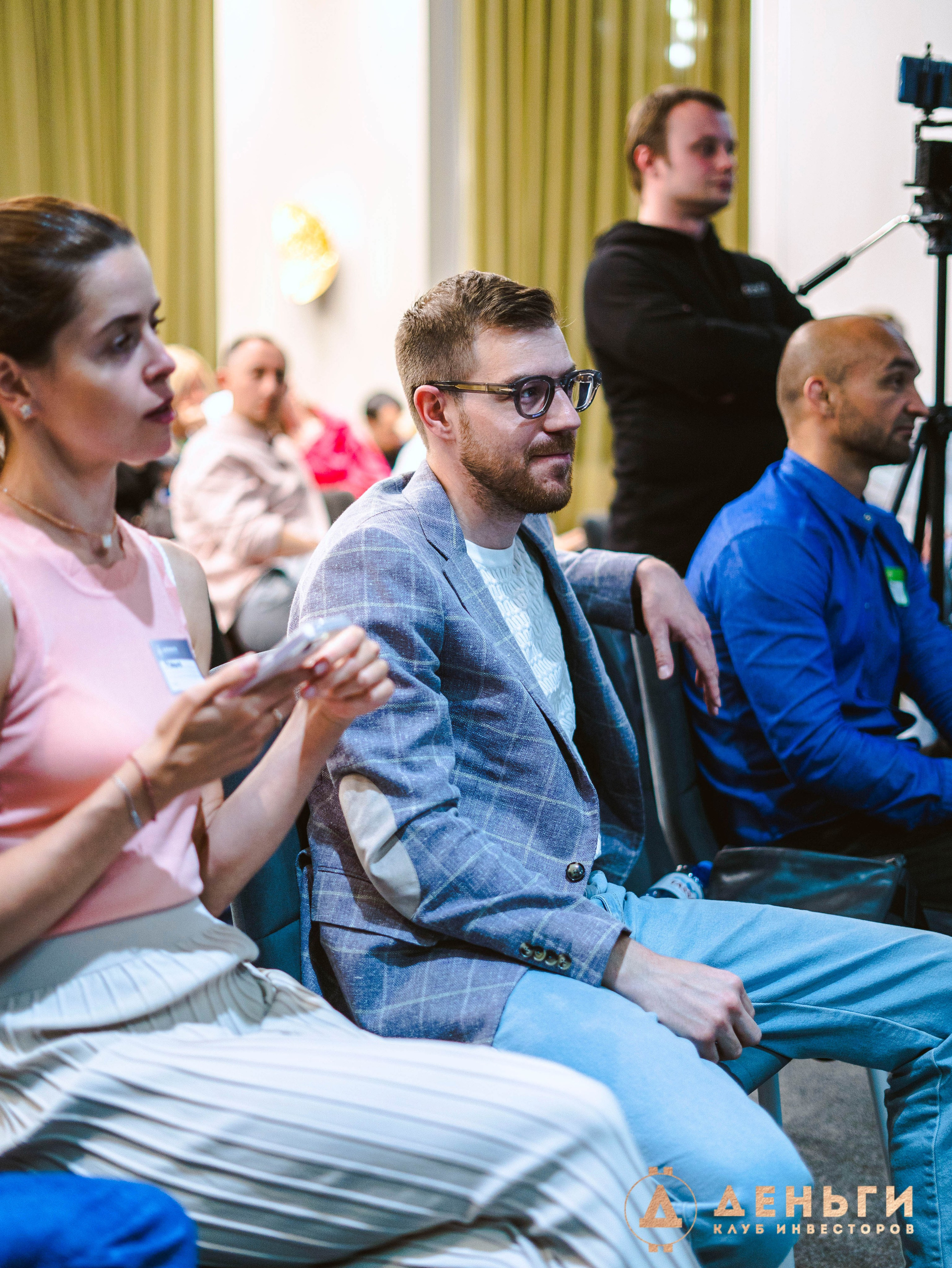 Инвестиционный клуб ''Деньги». Свадебный фотограф