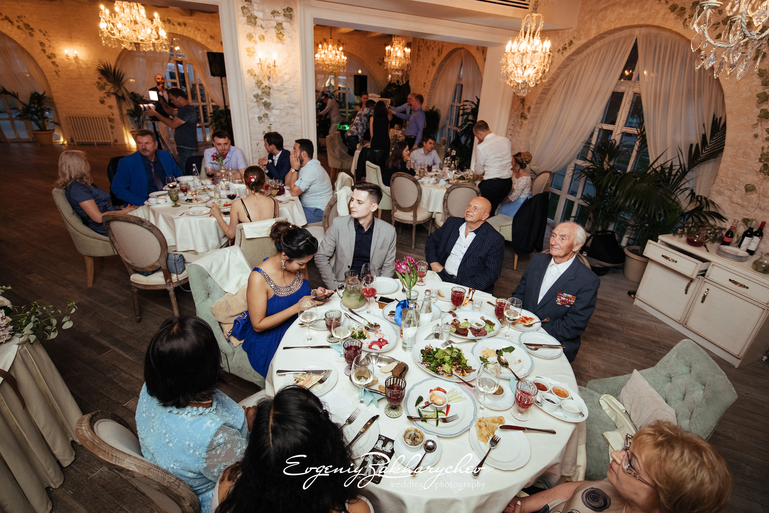 ALEX & SAI. Professional wedding photographer Evgeniy Zakharychev