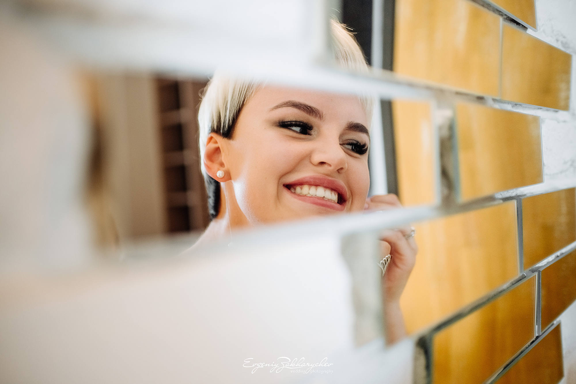 ARTEM & ALENA. Professional wedding photographer Evgeniy Zakharychev