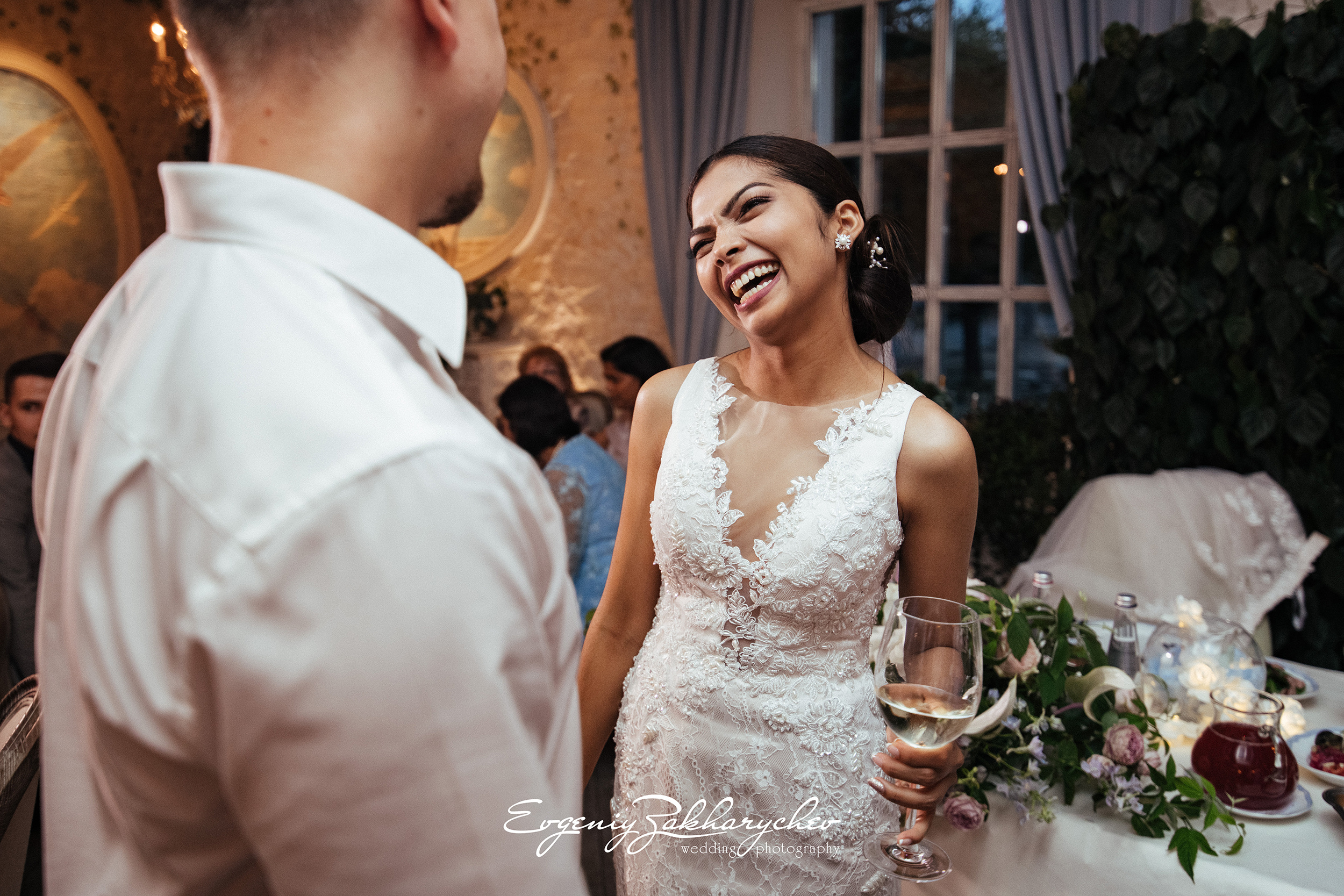 ALEX & SAI. Professional wedding photographer Evgeniy Zakharychev