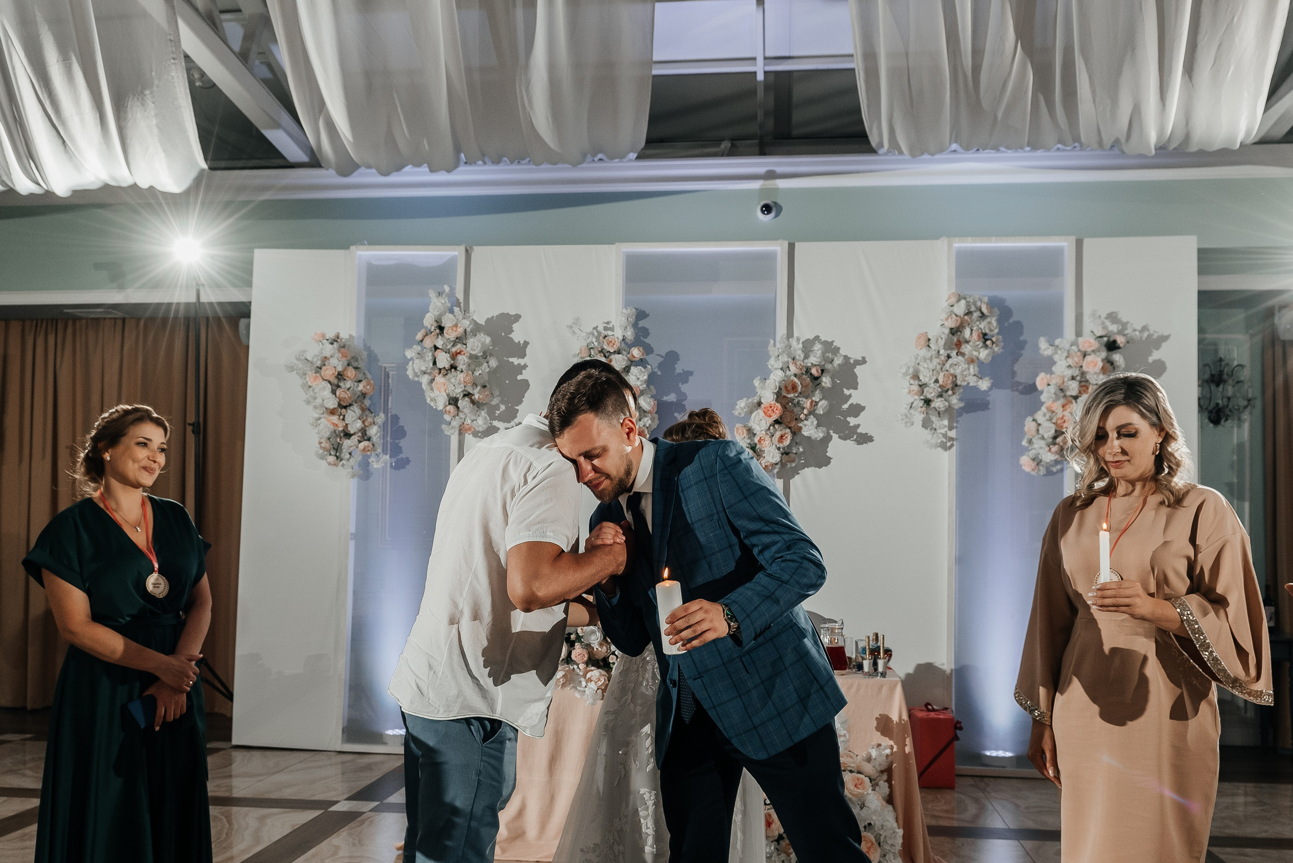 Свадебный фотограф в Екатеринбурге. Свадебная фотосъемка. Свадебный фотограф в Екатеринбурге