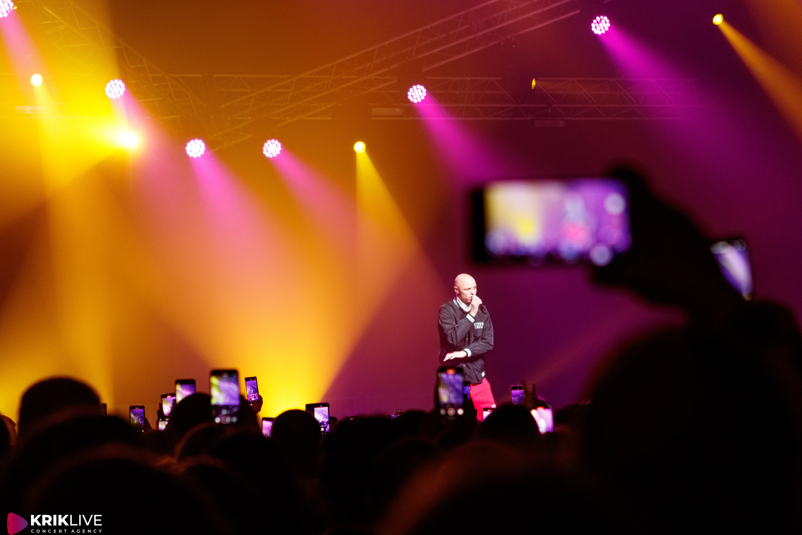 Дискач 90-х. Портретный и пейзажный фотограф Никита Павлов