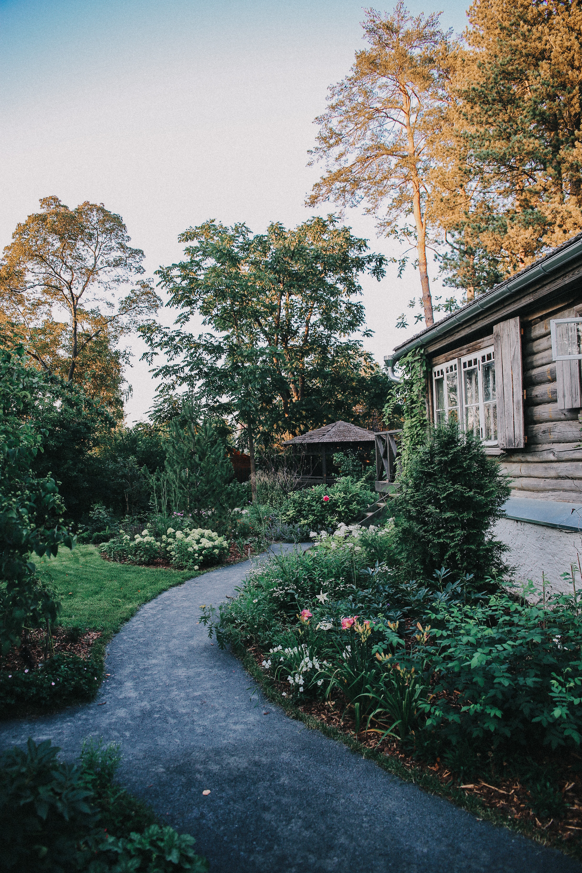 Сад Ракицкого. Фотограф в Серпухове и Тарусе Ксения Царёва