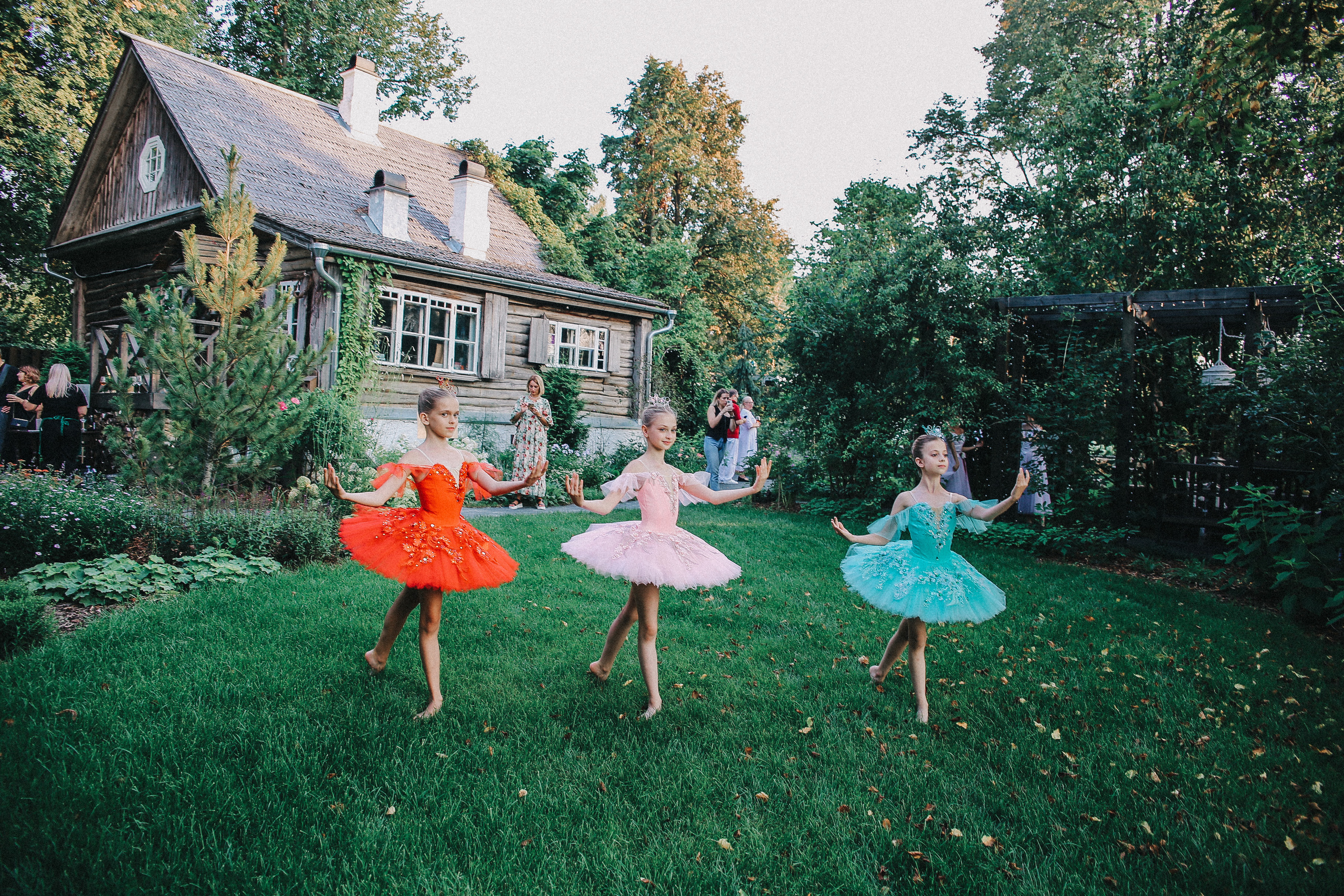 Сад Ракицкого. Фотограф в Серпухове и Тарусе Ксения Царёва