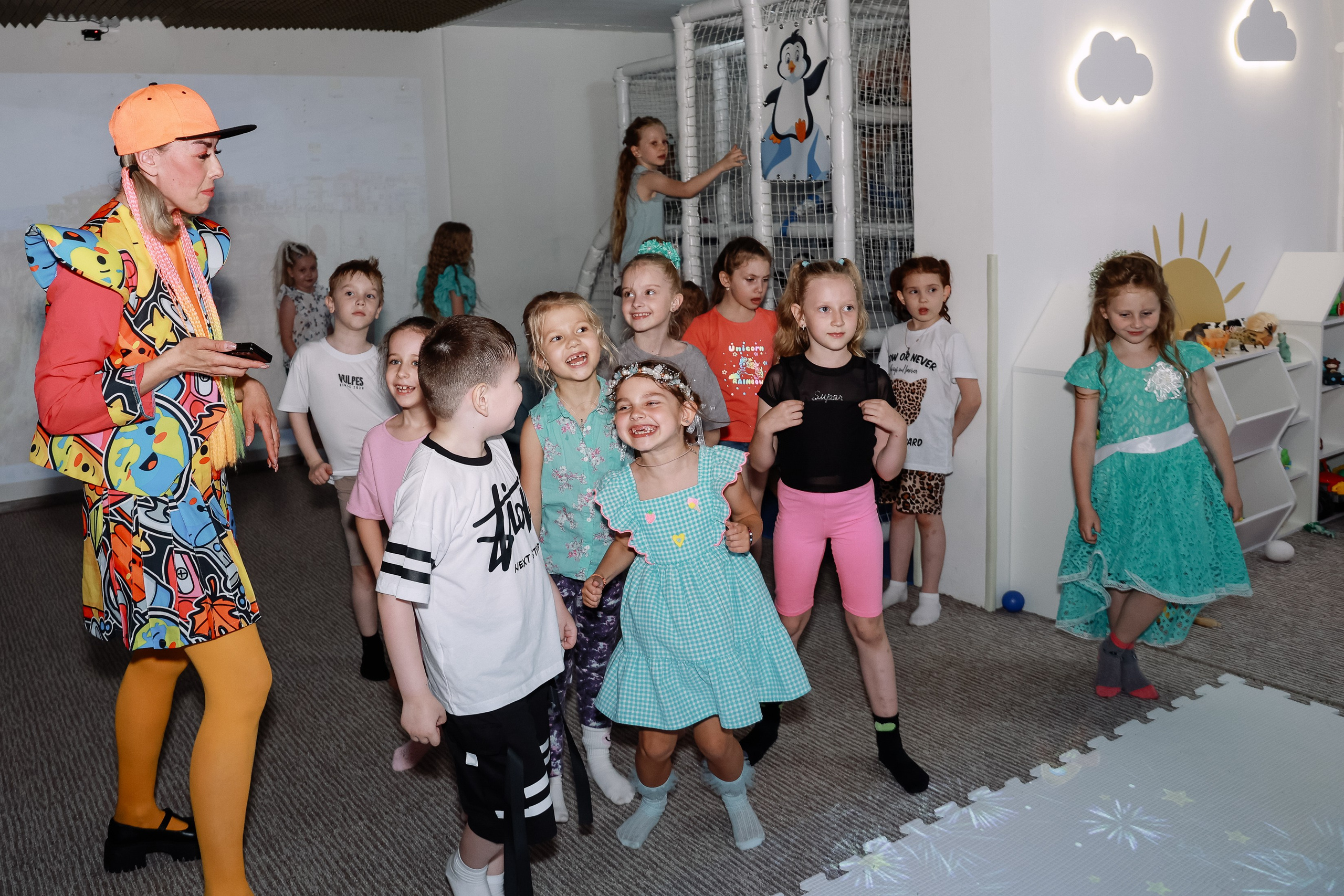 Лофт Пингви дет сад выпуской. Фотограф Юлия Мальцева