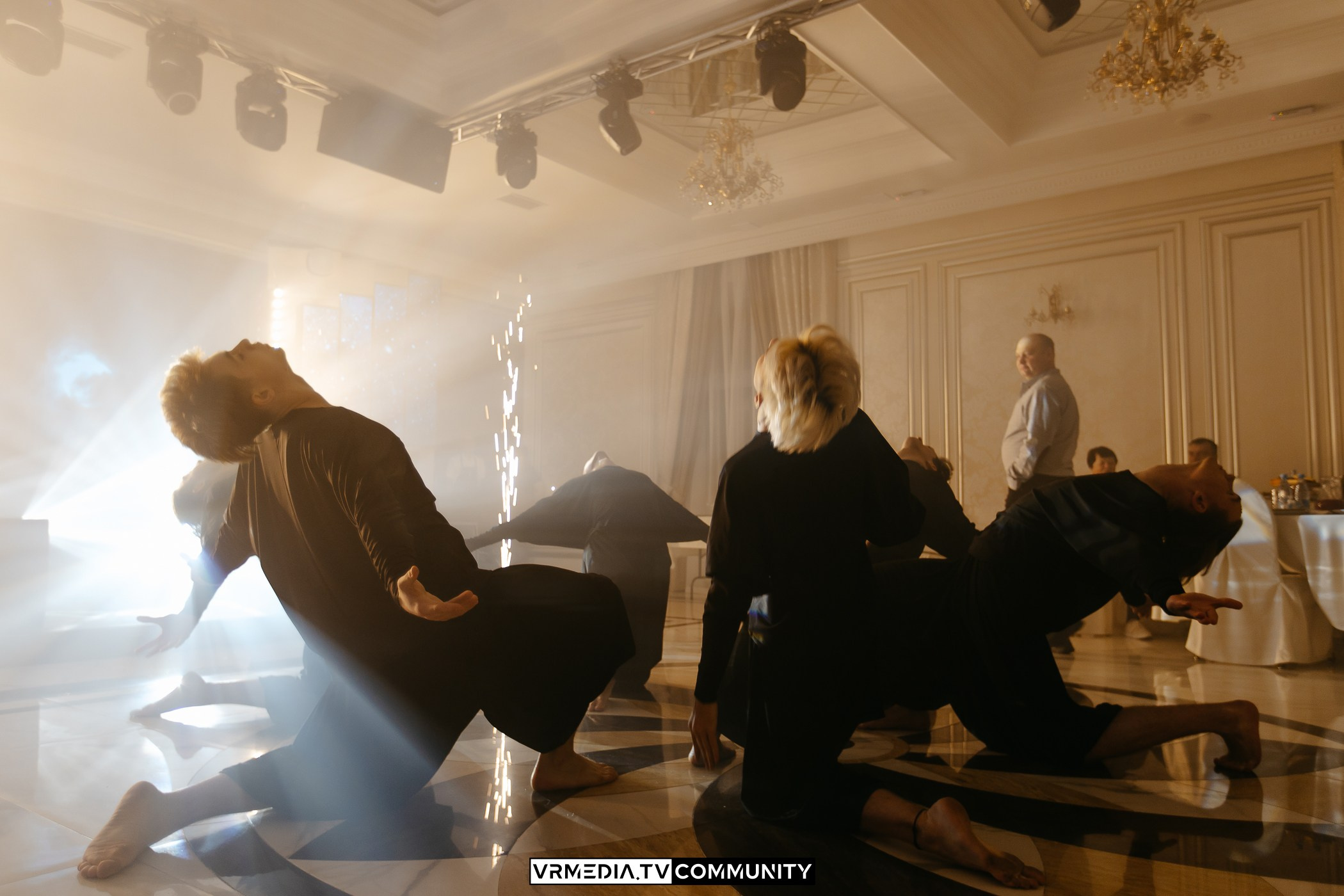 Мюзикл «12 Месяцев» в ресторане «Лазурный берег»