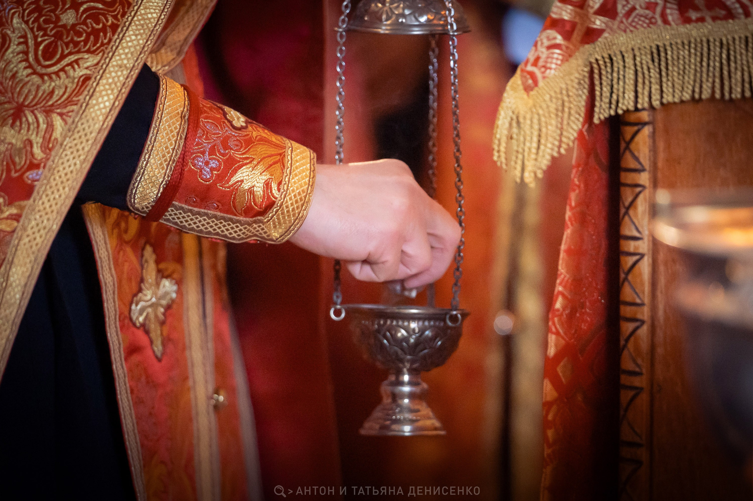 Храм Преображения Господня в Богородском. Антипасха. Антон и Татьяна Денисенко — В храме