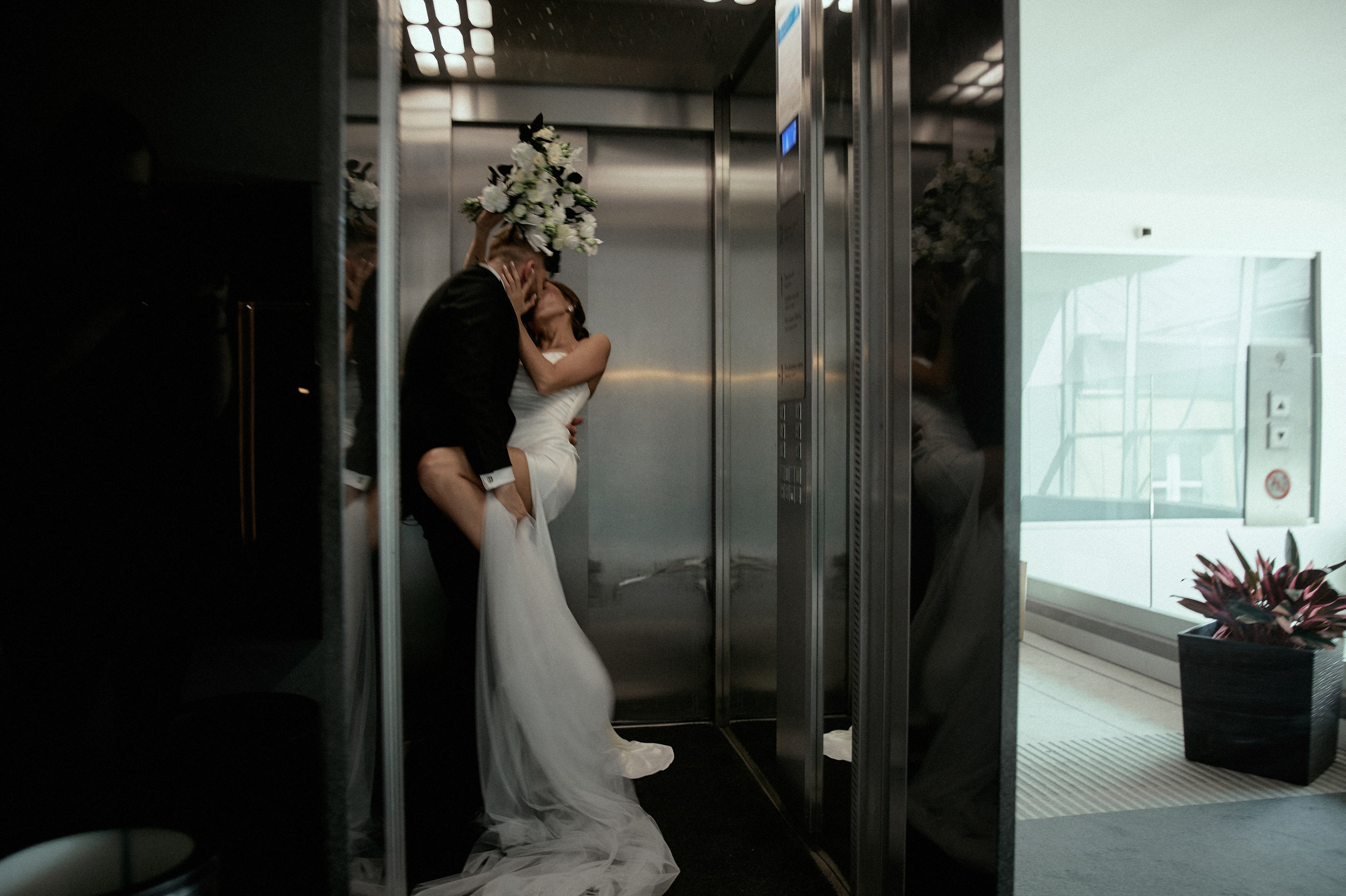 TOTAL BLACK. Дмитрий Мазуркевич: Профессиональный Репортажный Фотограф