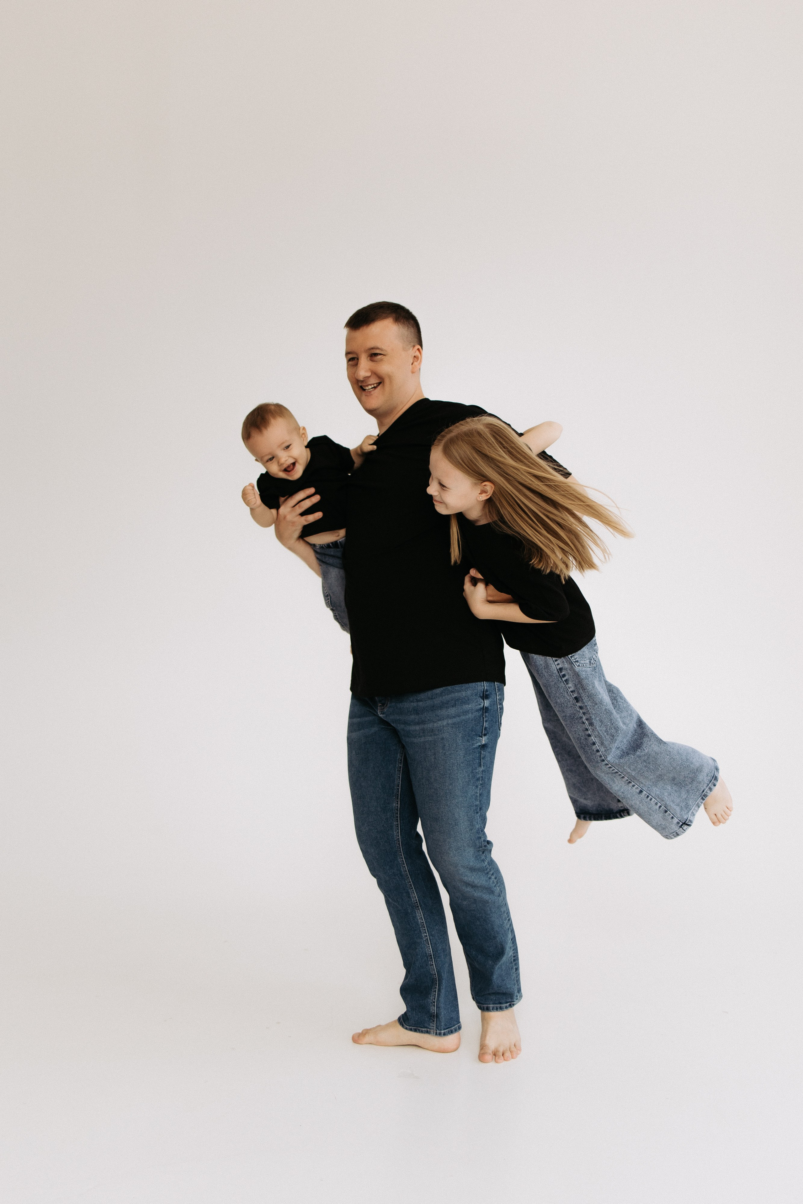 2 — минимализм. Семейный фотограф в Краснодаре Храмова Анна