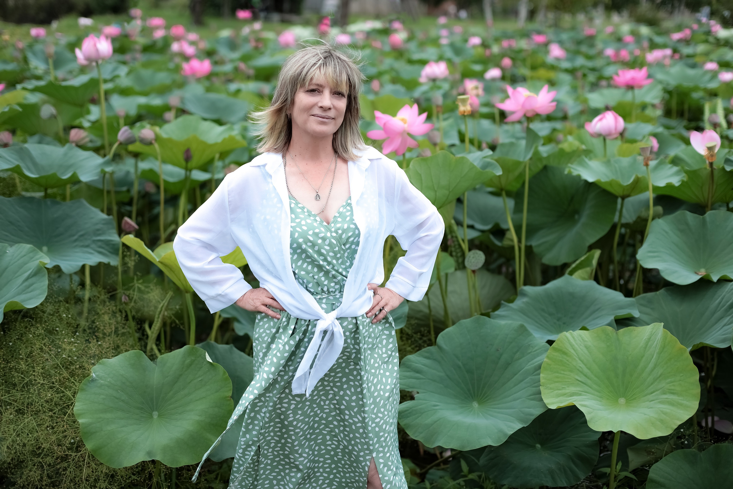 В лотосах. Фотограф г. Хабаровск. Семейные и индивидуальные съёмки