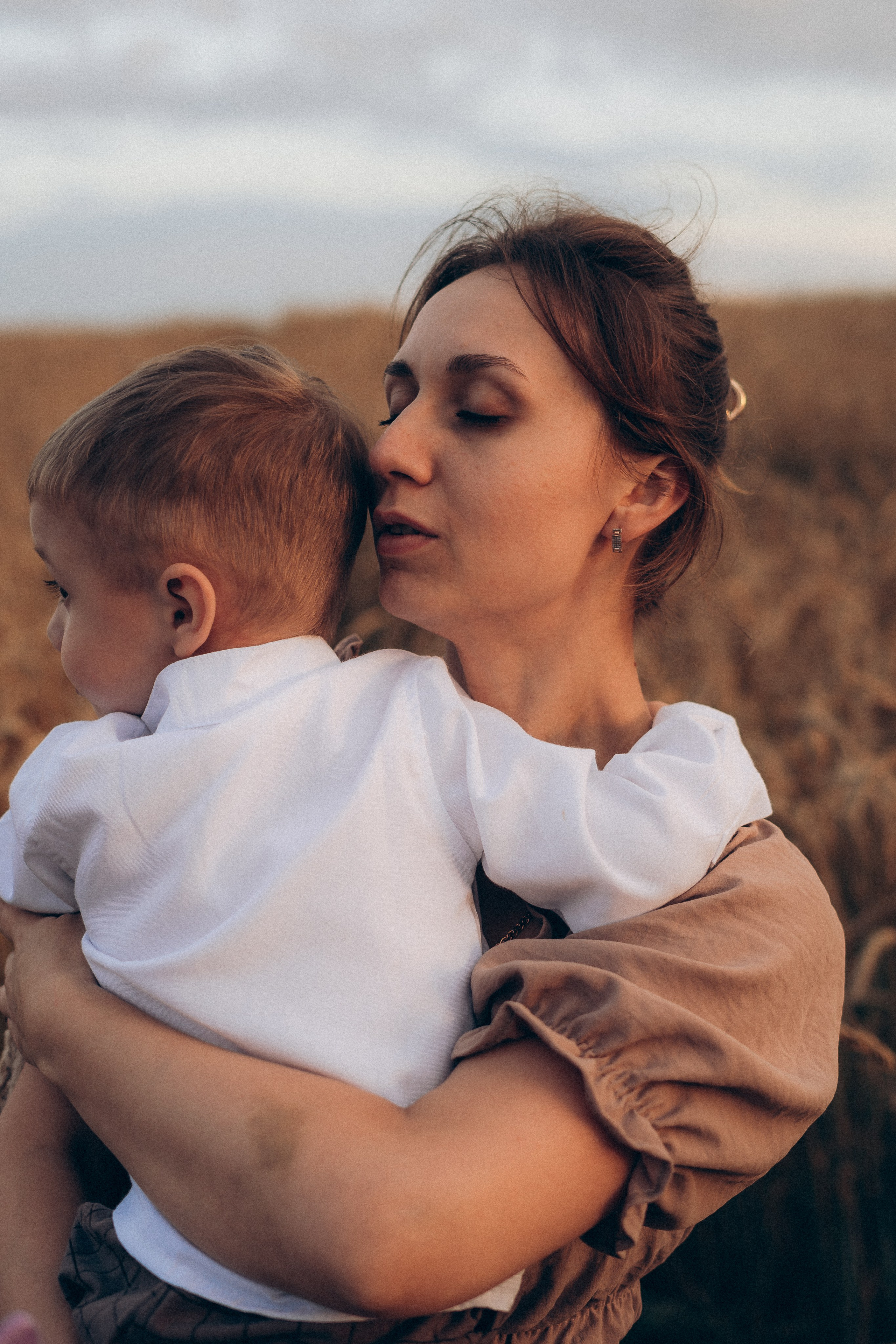 Алёна и семья. Фотограф Торопец Кристина Абрамова Kanwellia photography