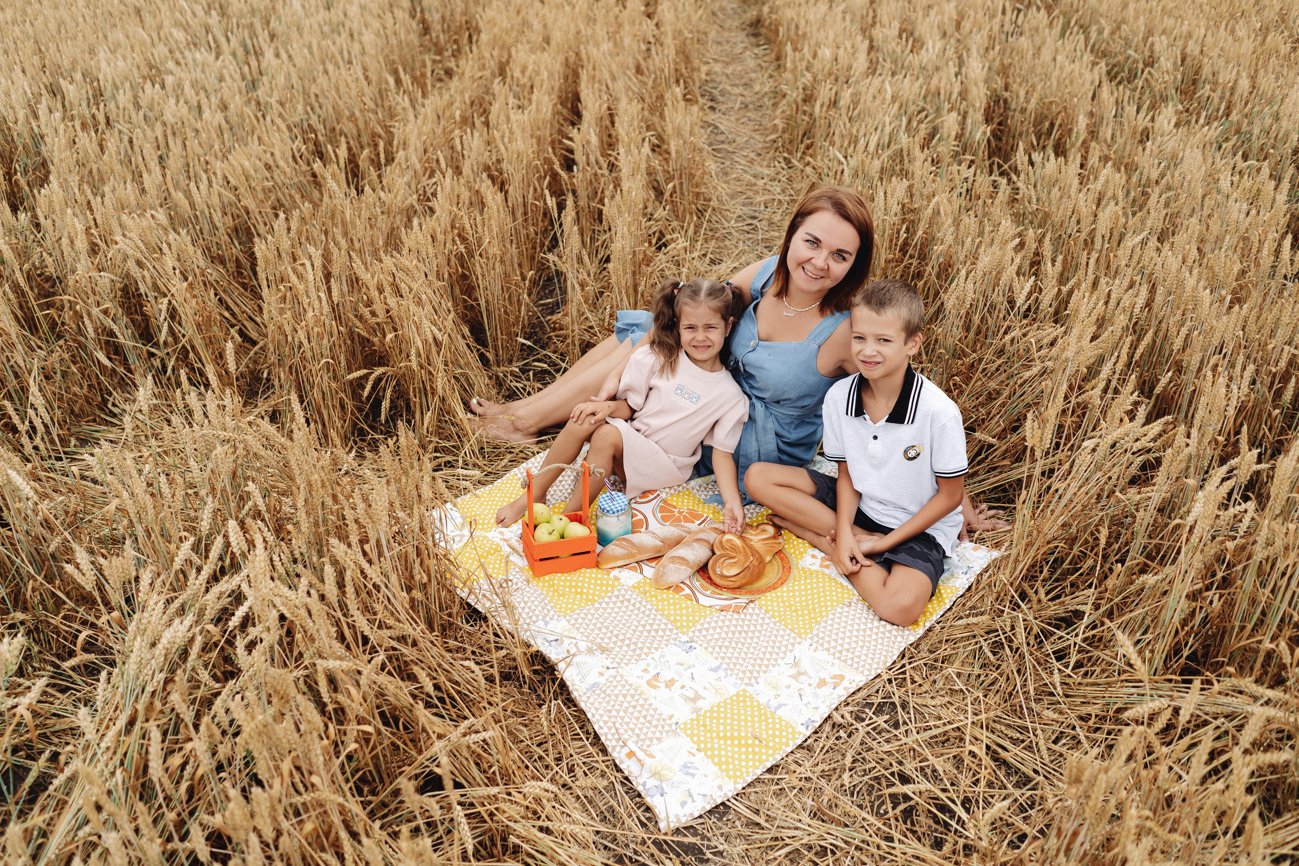 На природе. Семейный и контент фотограф в Красноярске Власова Екатерина