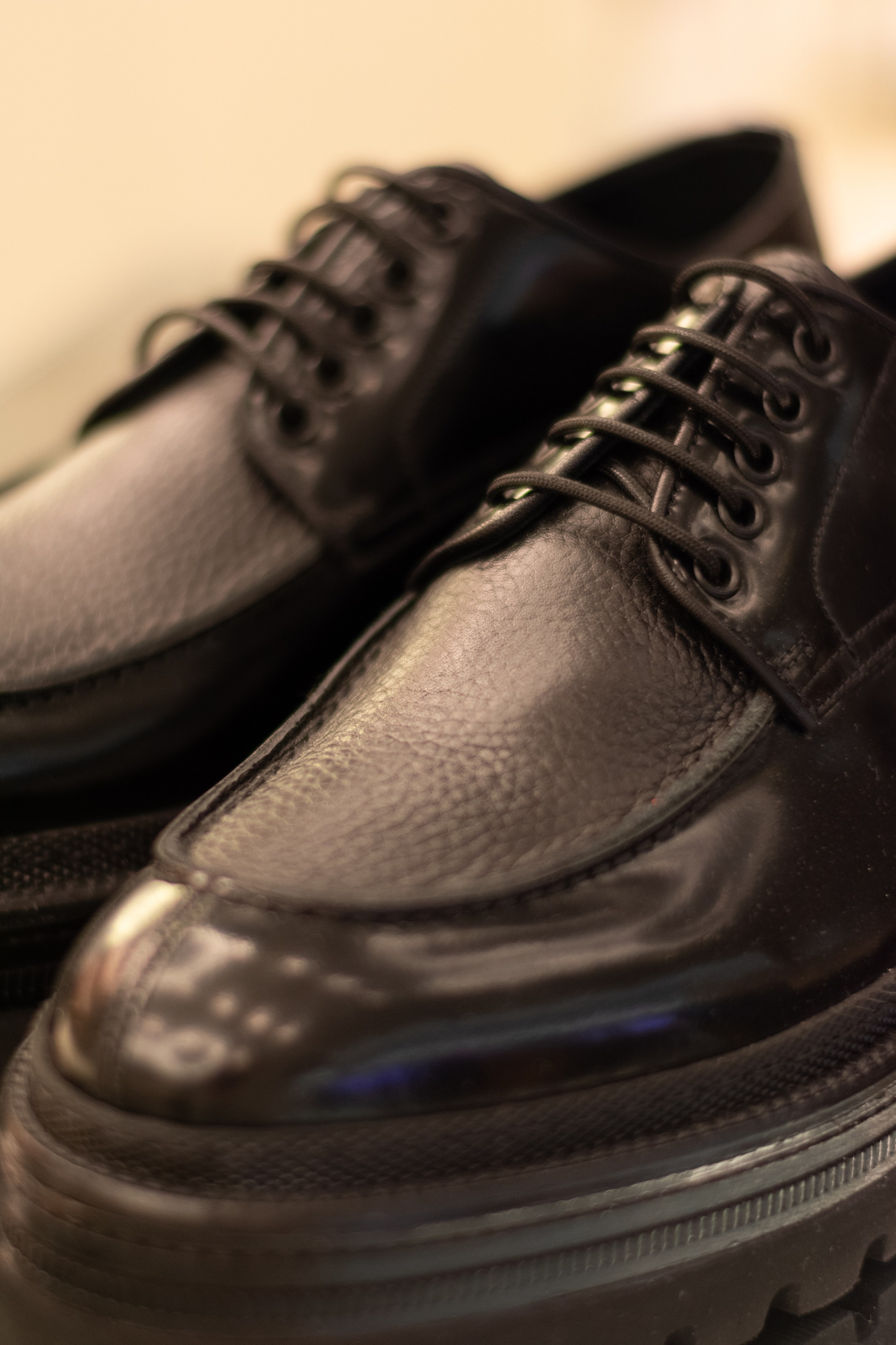 Для организаций. Предметная фотосессия для обувного магазина Capsula. Фотограф/видеограф Богдан Голованов