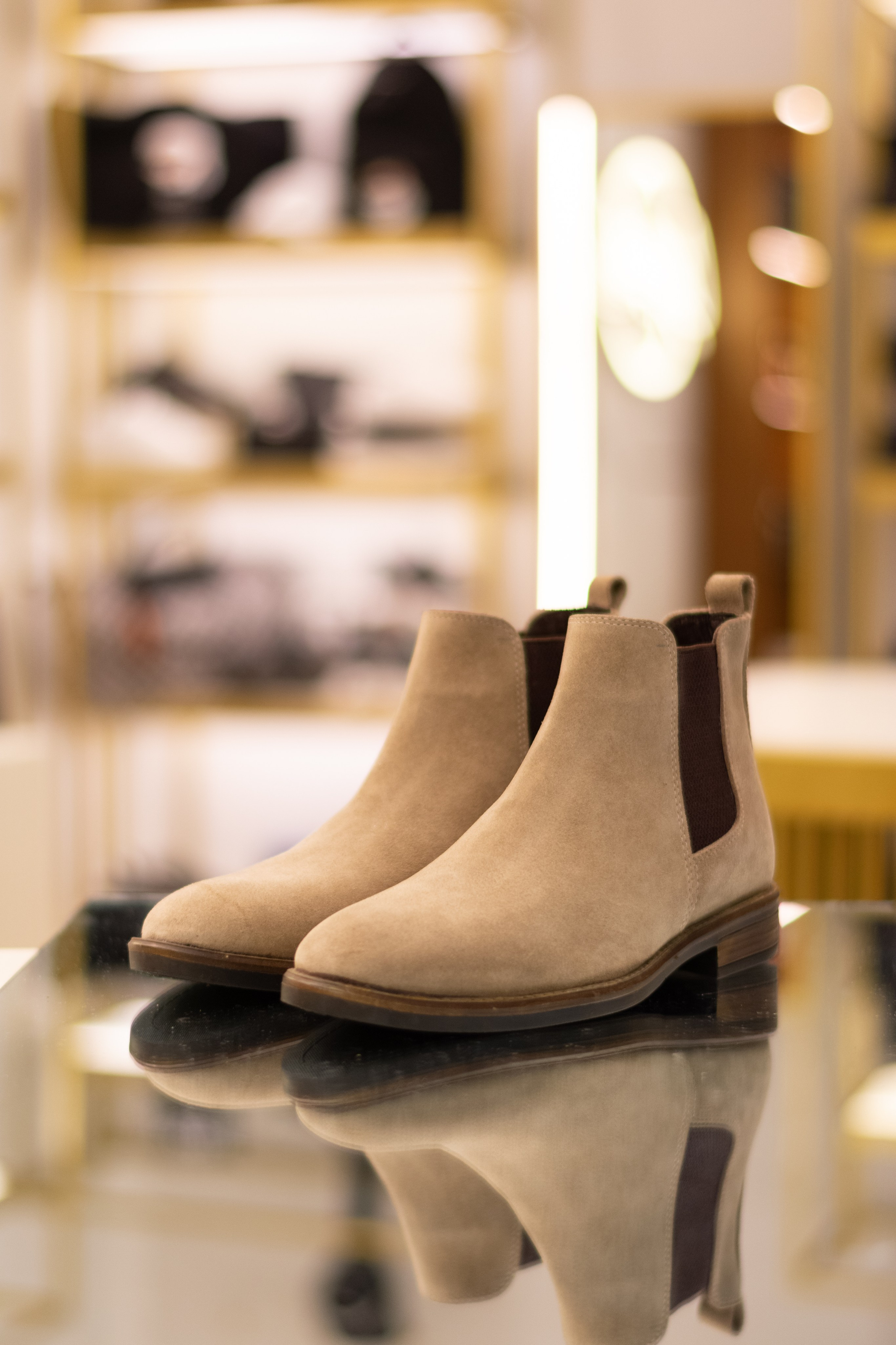 Для организаций. Предметная фотосессия для обувного магазина Capsula. Фотограф/видеограф Богдан Голованов