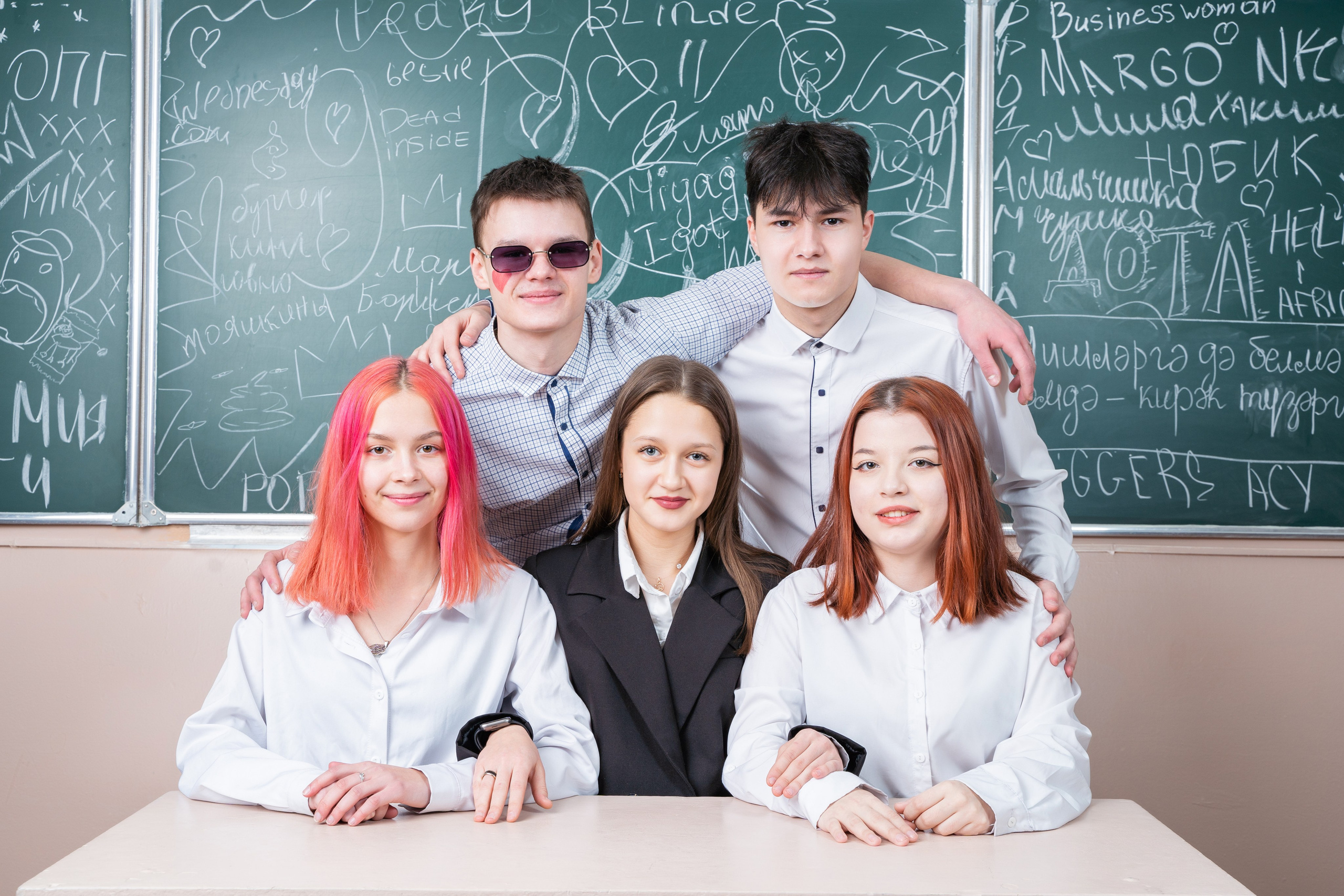 Выпускники портфолио. Выпускные альбомы Нижнекамск Набережные Челны Фотостудия Небо