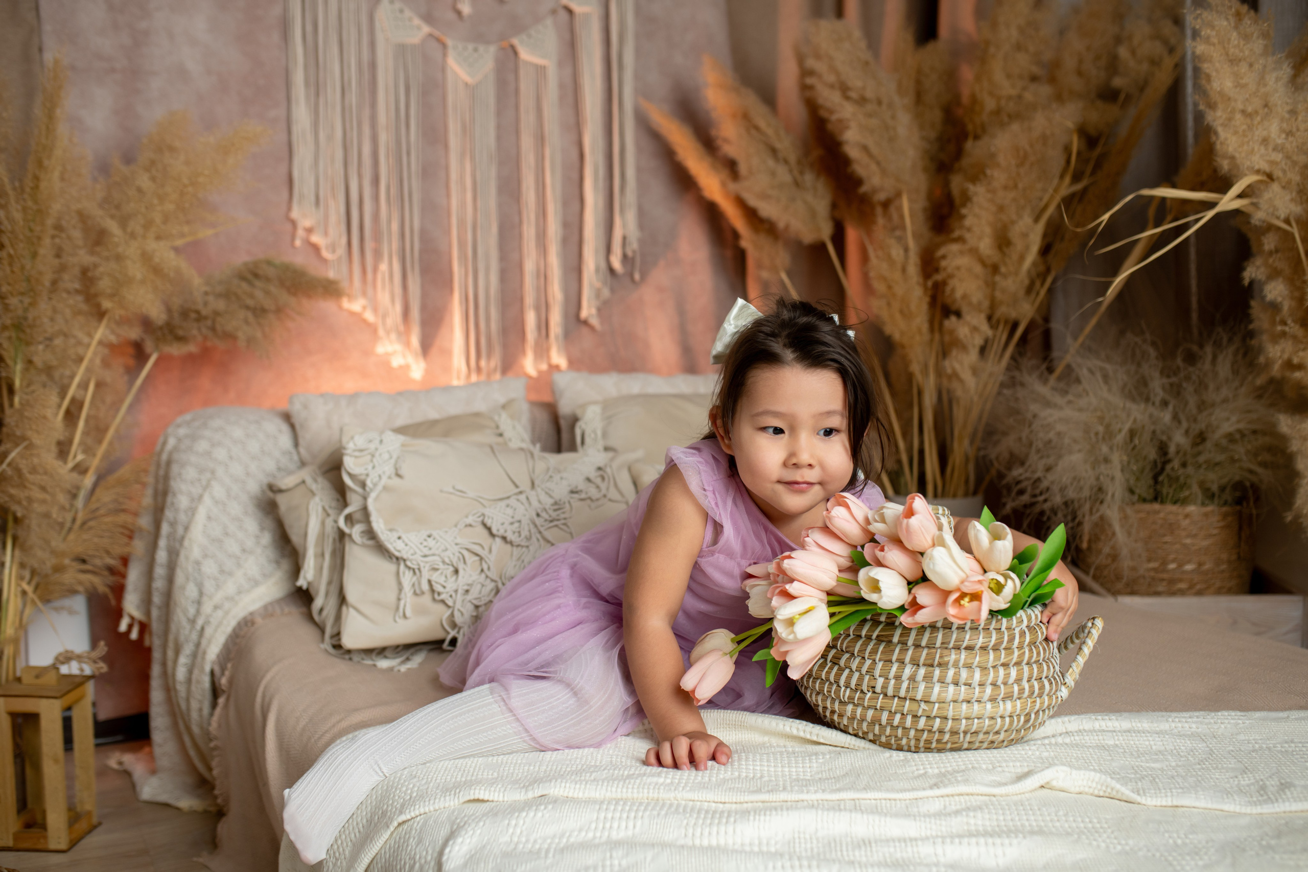 СЕМЕЙНЫЙ ВЕСЕННИЙ (Фотограф Лидия). Творческая команда Ульяшевы, свадебная и семейная фотография. Кахахста
