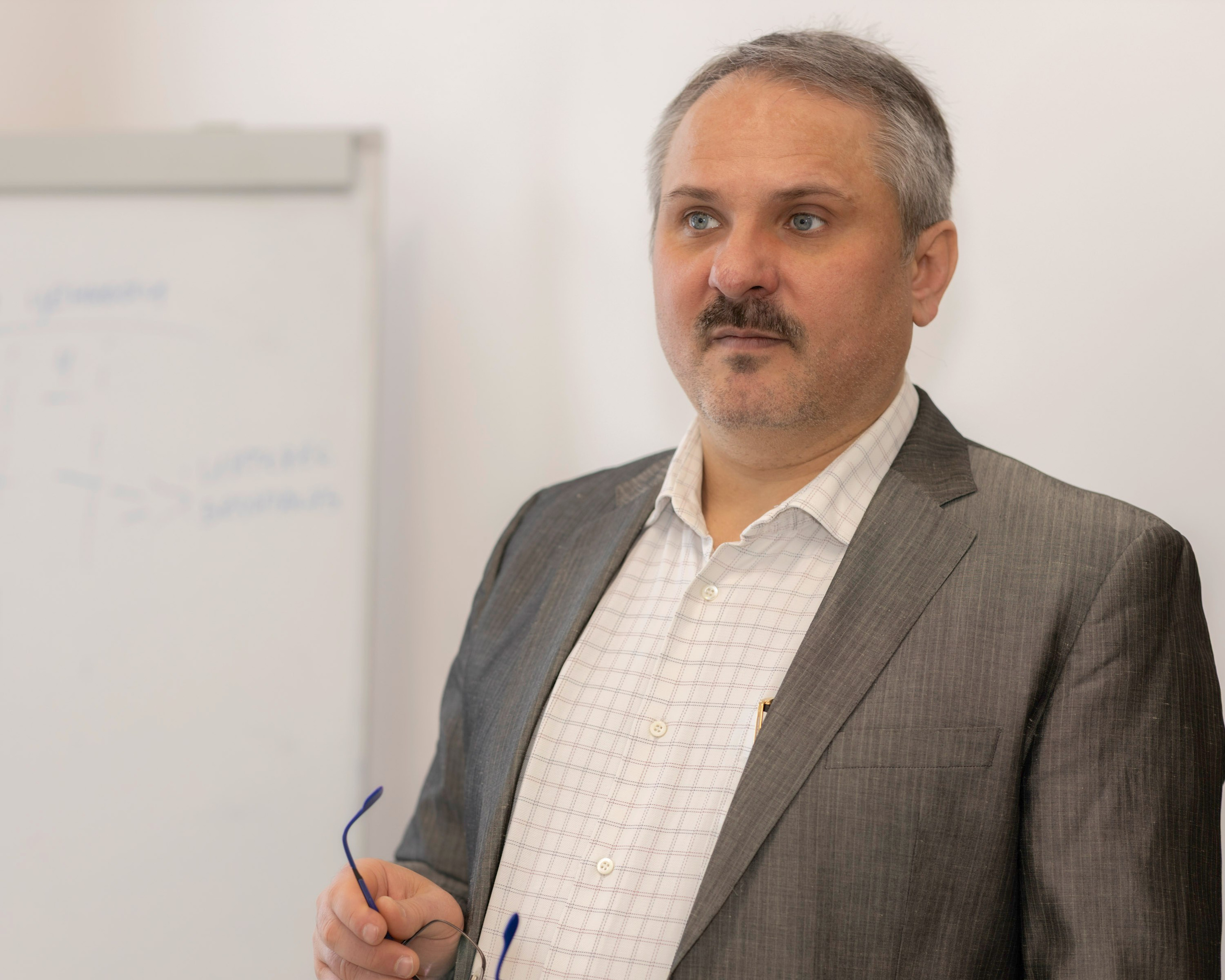 БИЗНЕС ПОРТРЕТ. Визуальная упаковка брендов и проектов через фото и видеопроизводство