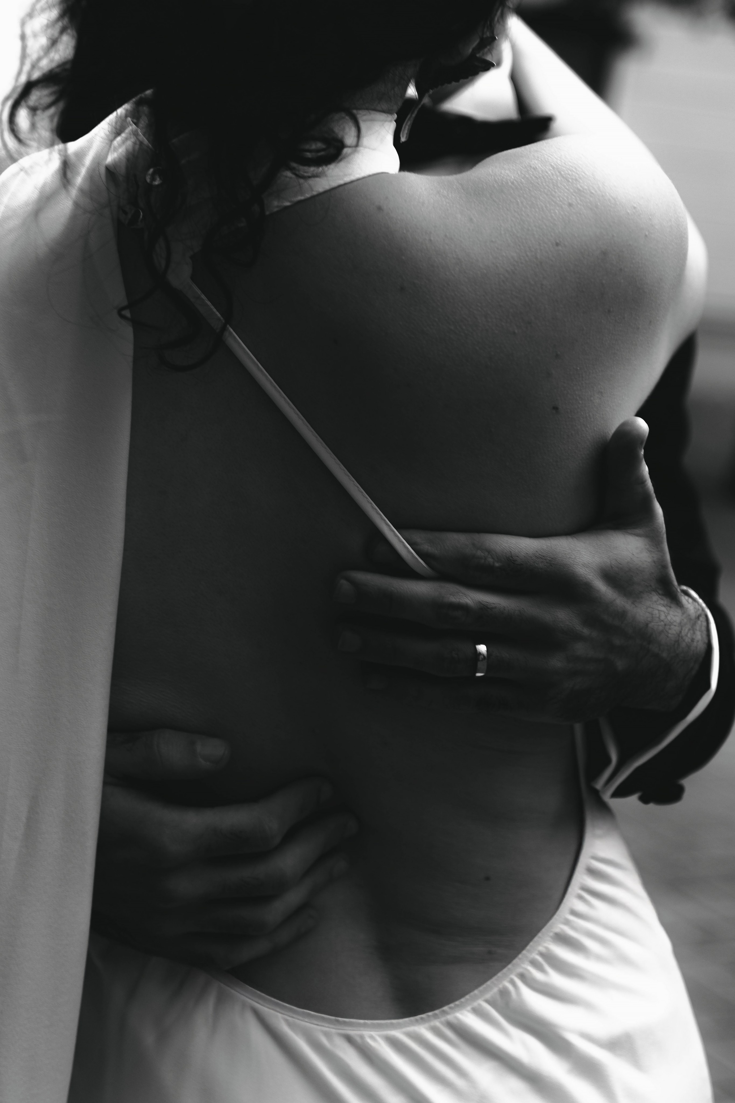 Мы уже одно ЦЕ-ЛО-Е. Свадебный фотограф Питер СПБ Индивидуальные, парные, свадебные съёмки