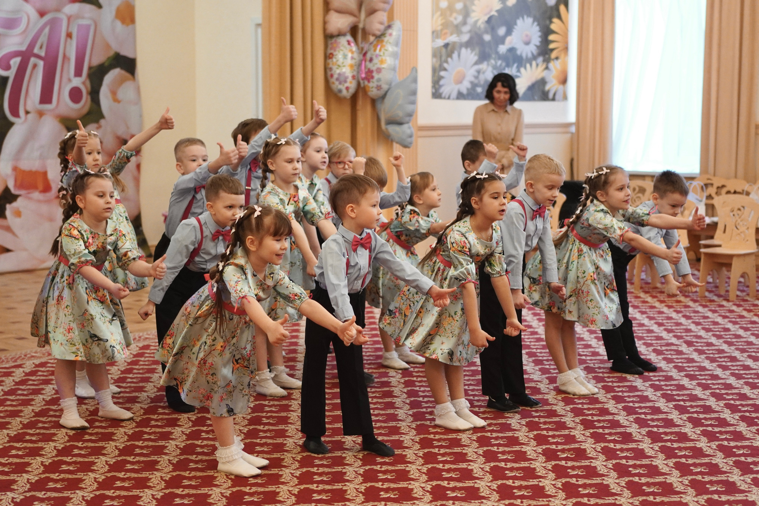 Детский утренник. Семейный и детский фотограф в Зеленограде Коваленко Дарья. Съемка праздников и выпускных, дней рождений