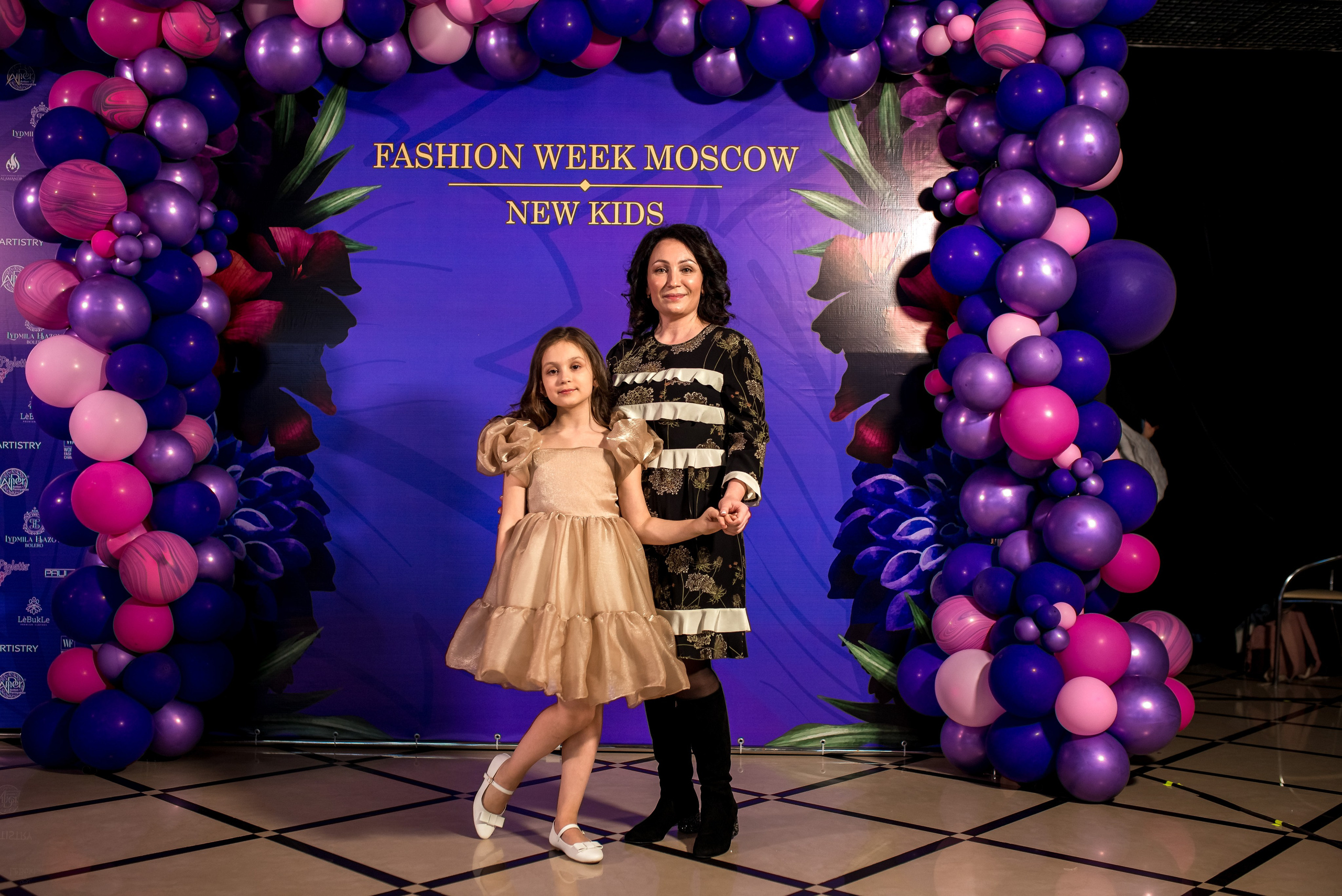 Показ Итальянской моды в России весна 2022. Женский фотограф Крещение Венчание Москва Брянск