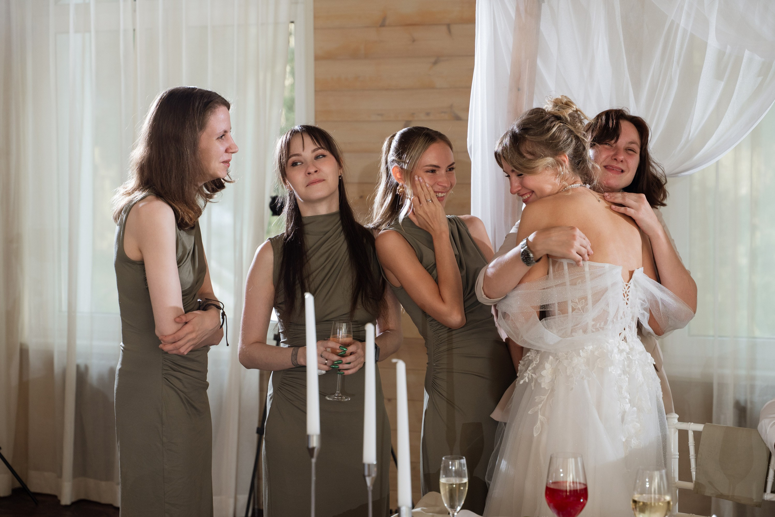 Роман и Таисия | 05.08.25. Свадебный фотограф в Санкт-Петербурге Владислава Тюльпина