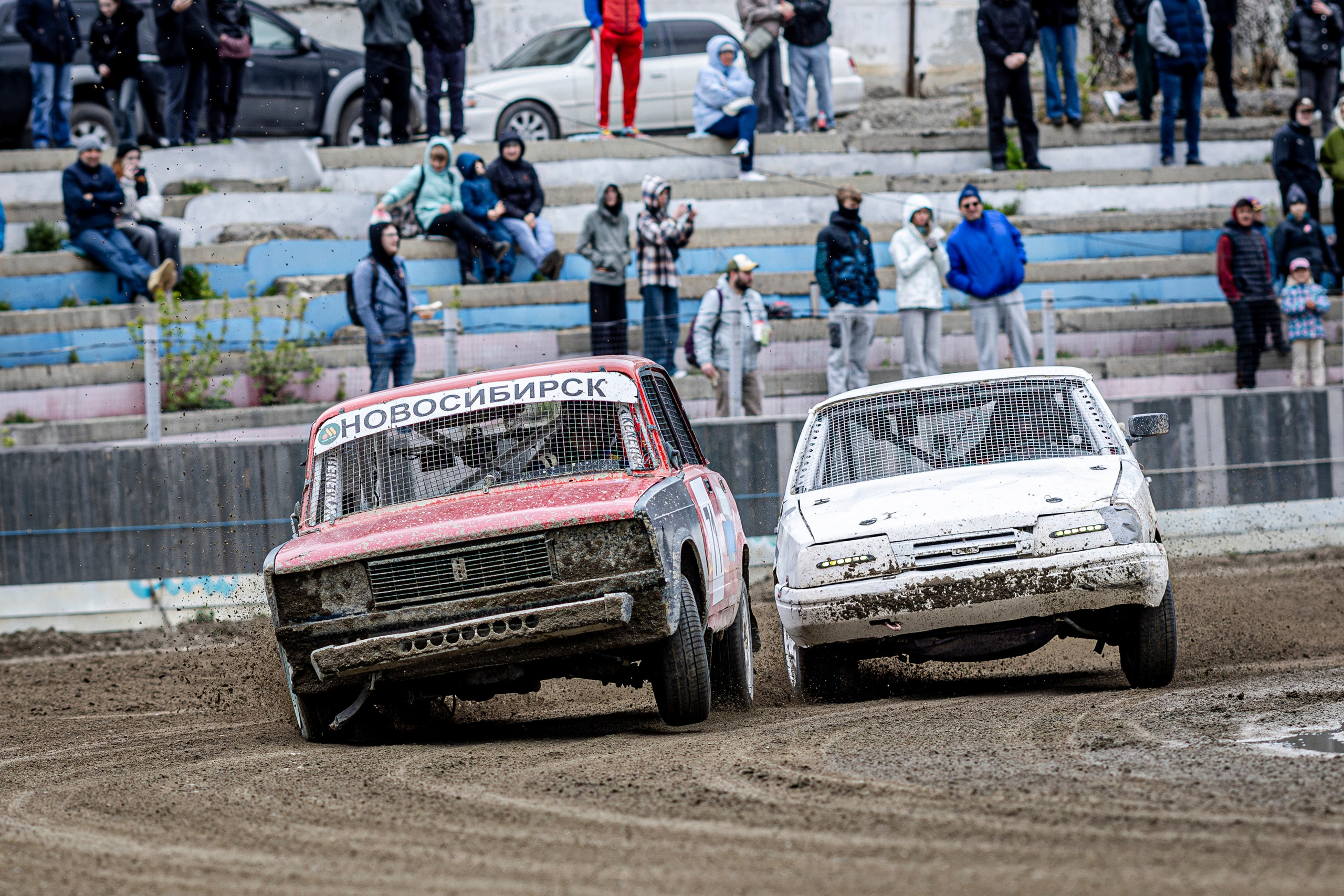 Автогонки на гаревой дорожке. Bertran Ordo