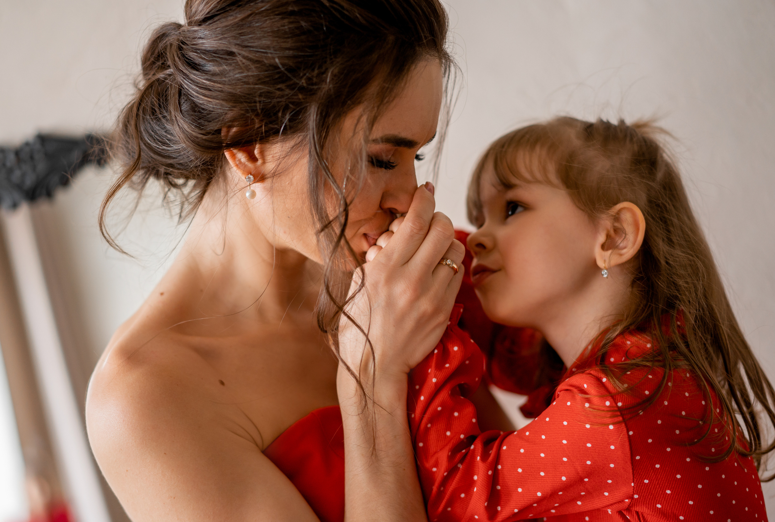 Фотосессия для мамочки с ребенком. Живые снимки! Фотограф Даша Бендер