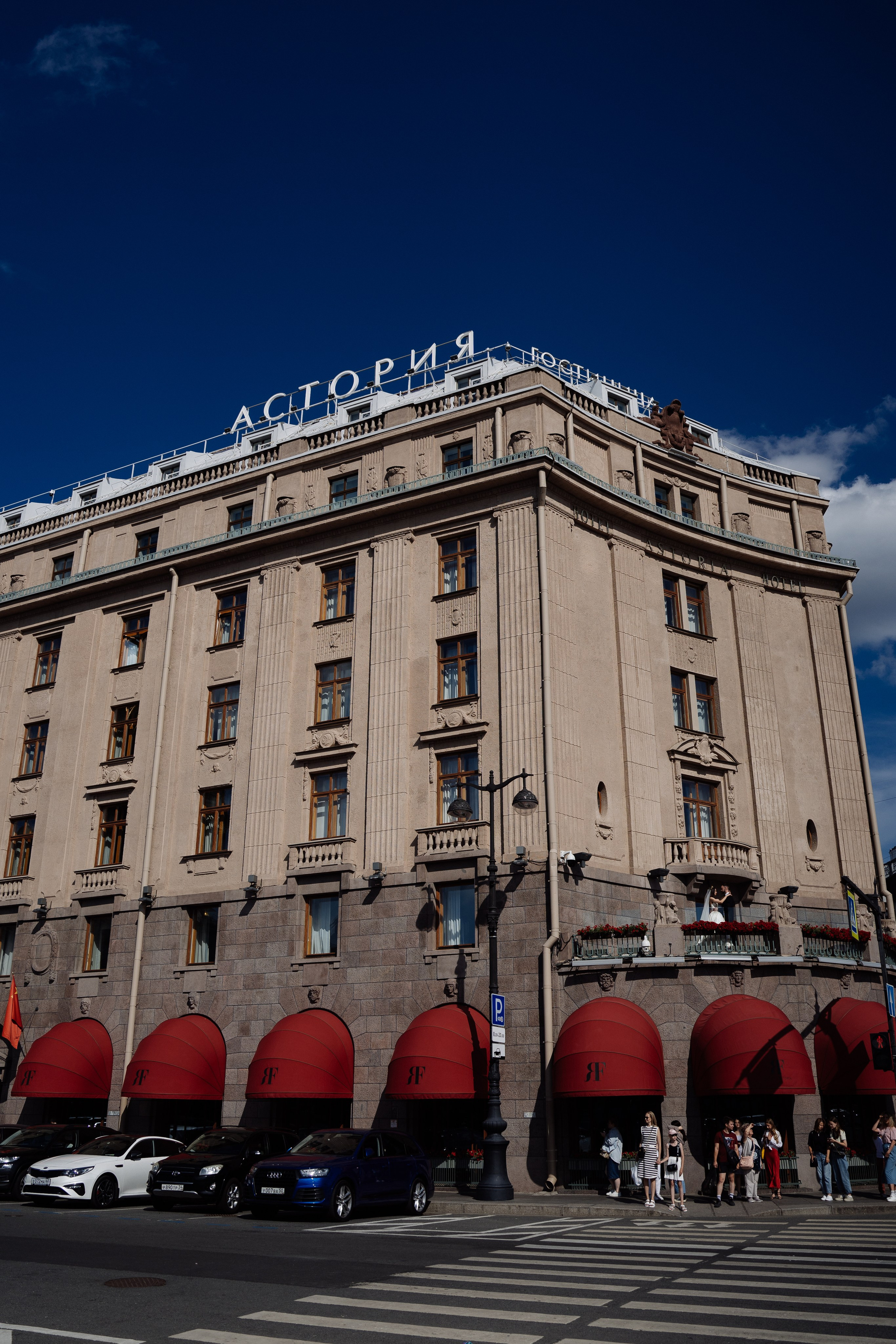 Свадьба в астории. Свадебный фотограф организатор в Санкт-Петербурге Ассоль Опарина