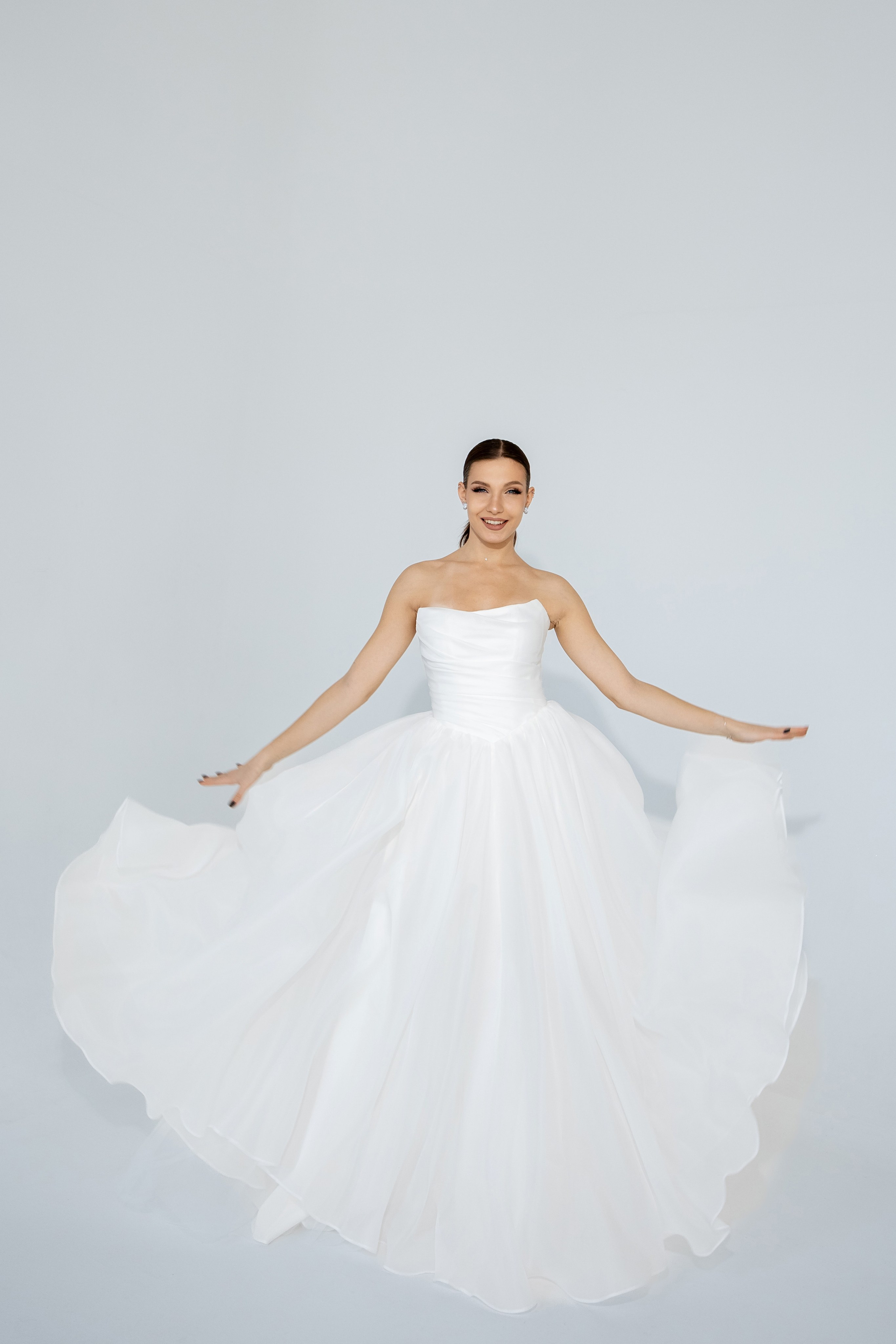 Свадебные платья. Свадебный и семейный фотограф в Воронеже — Владислав Волков