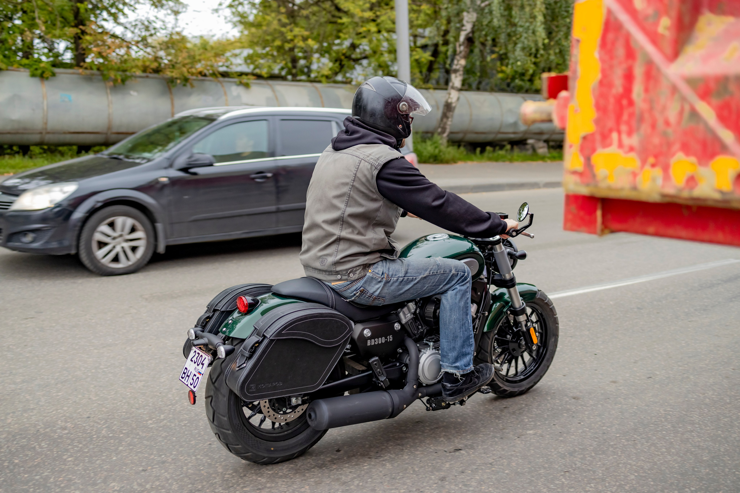 Съемка для журнала мотоцикл Benda Chinchilla. Репортажный, семейный и студийный фотограф в Москве Демин Алексей