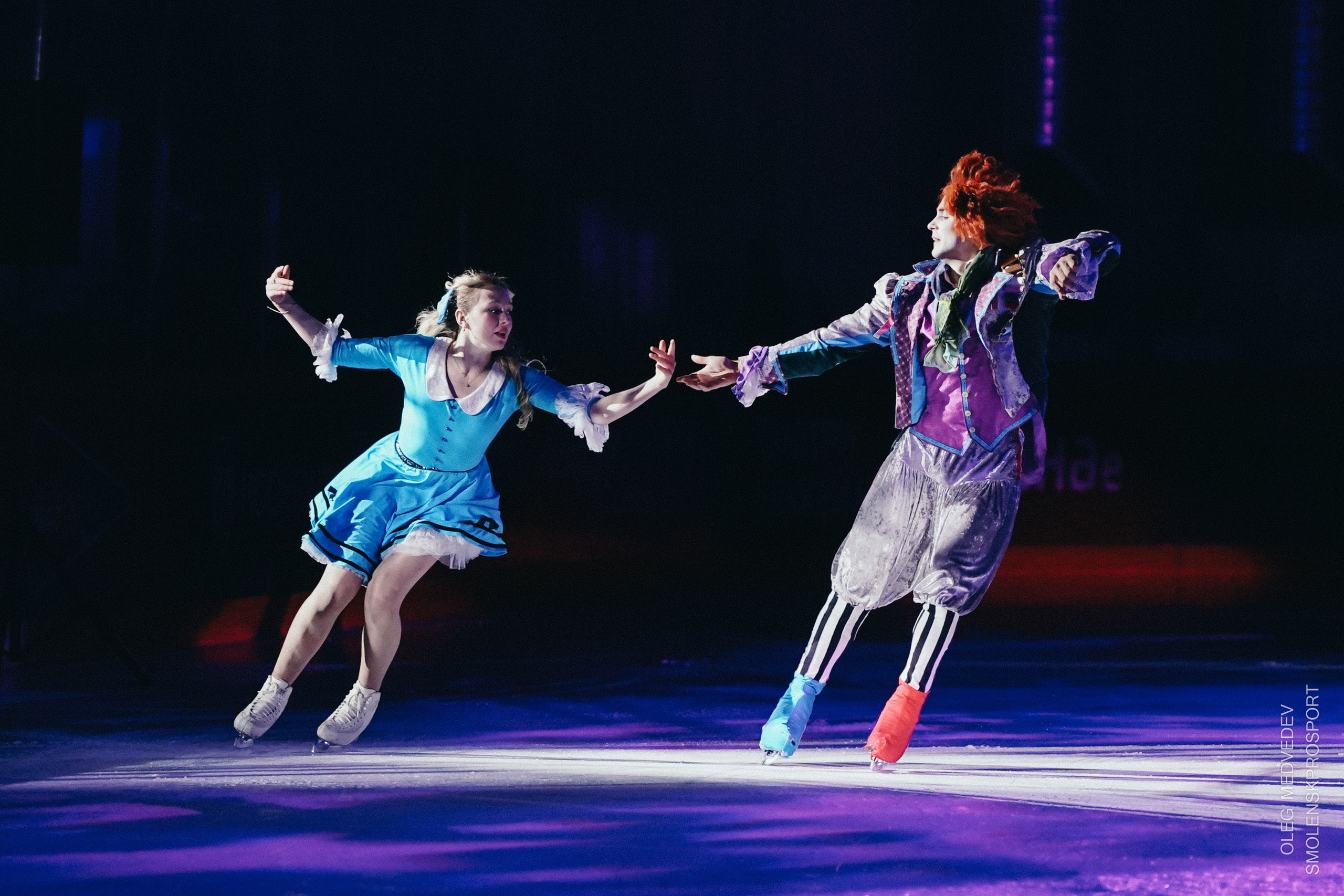 Алиса в стране чудес шоу на льду. Спортивный фотограф Олег Медведев | prosport67 | Смоленск