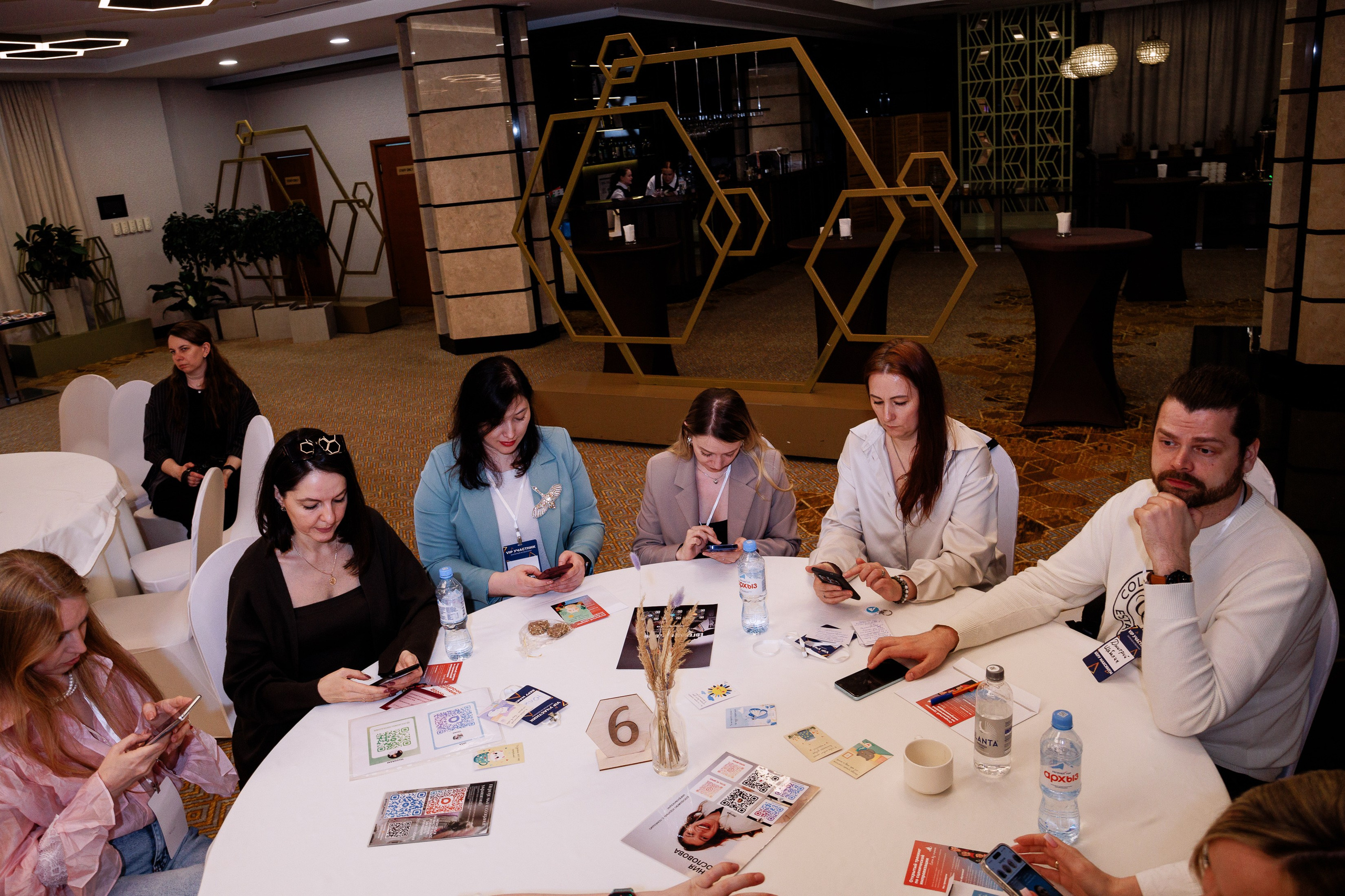 Закрытый нетворкинг. Фотограф Юлия Мальцева