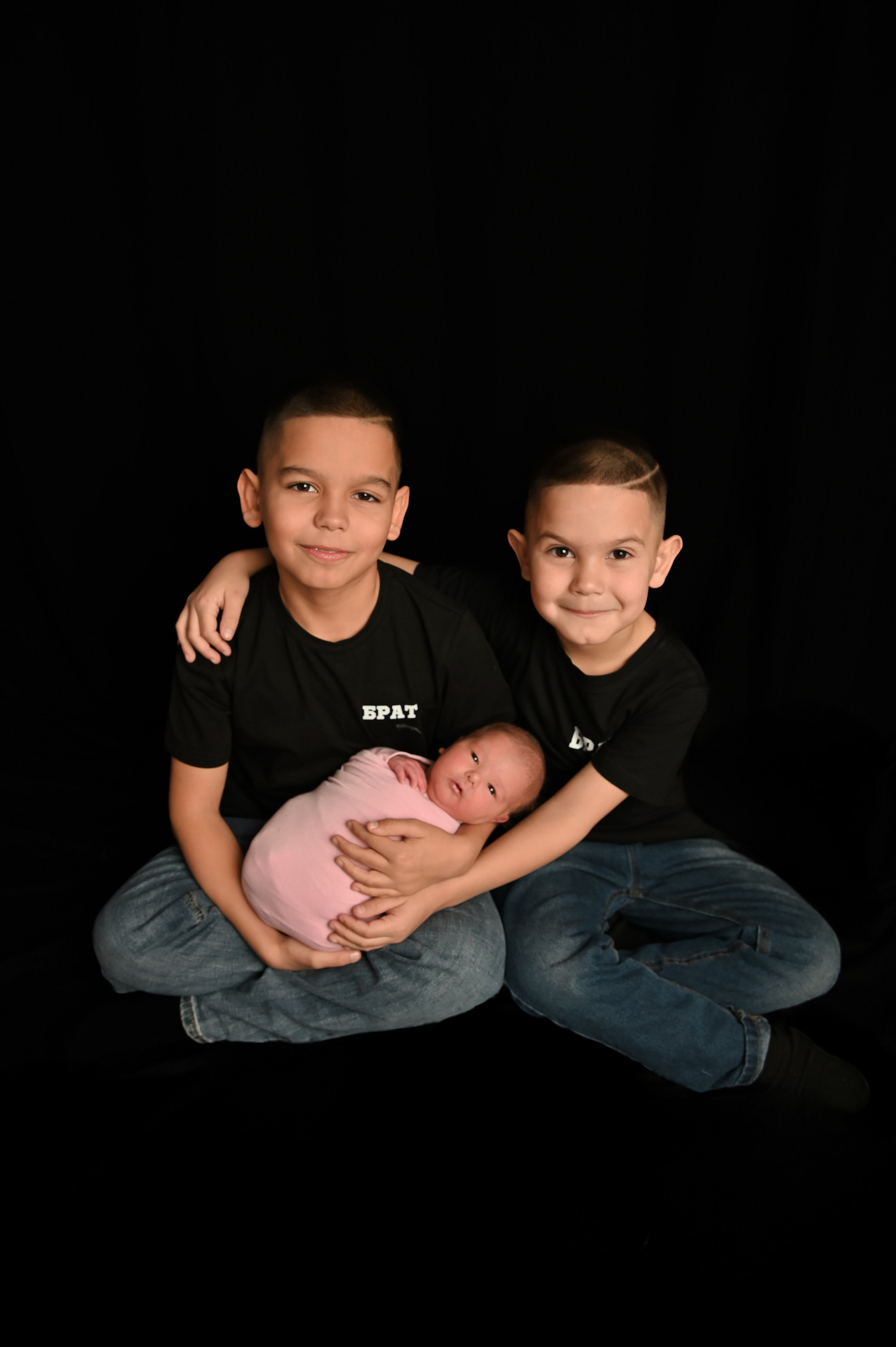 Ясмина 8 дней. Фотограф Новорожденных и семейный Элла Огай г. Сатпаев