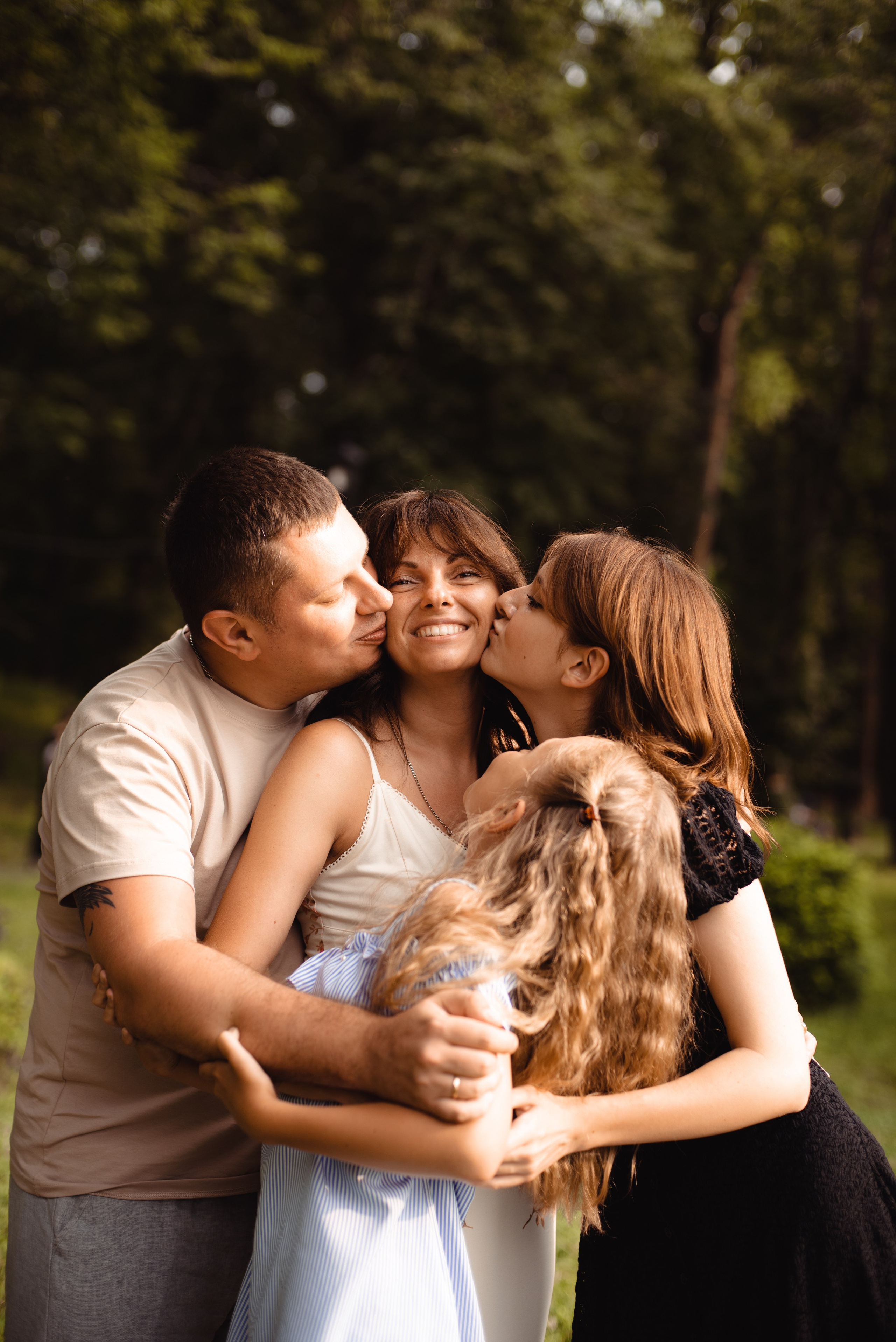 Андрей, Екатерина, Яна и Кира